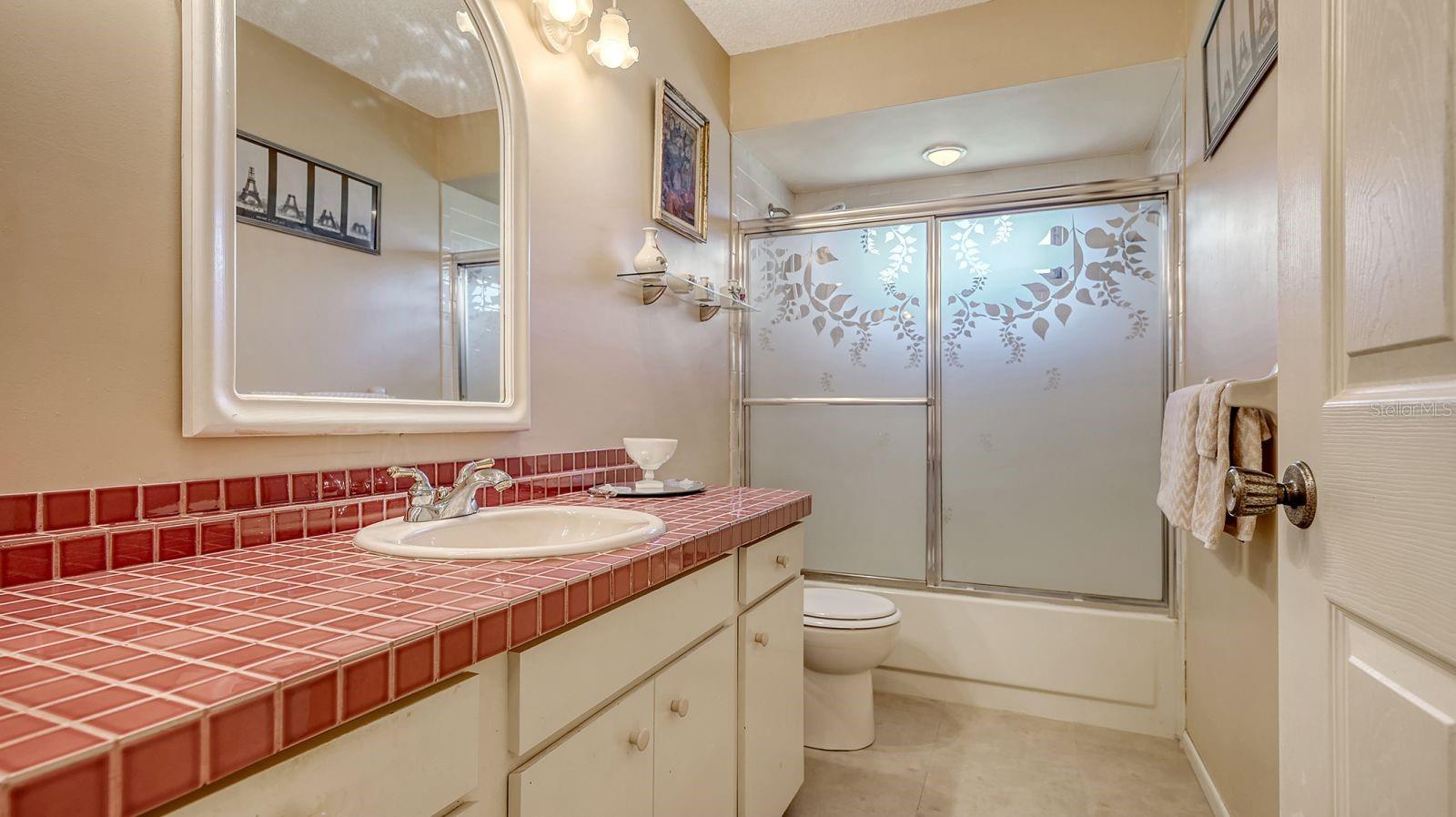 6556 WATERFORD CIR, SARASOTA, FL, 34238