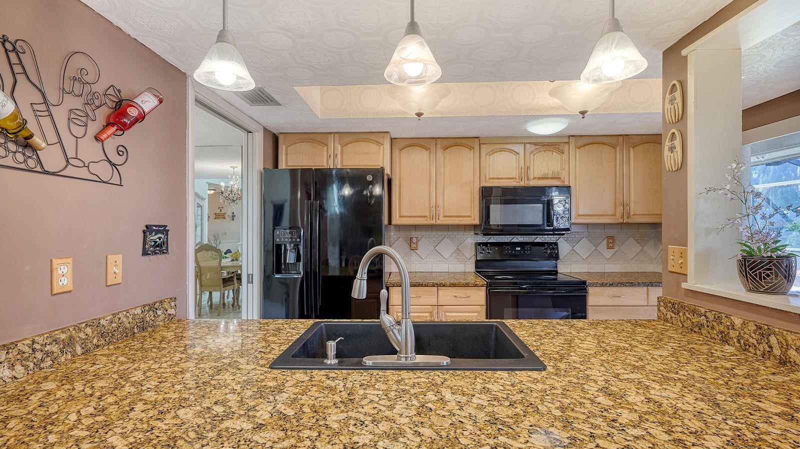 6556 WATERFORD CIR, SARASOTA, FL, 34238