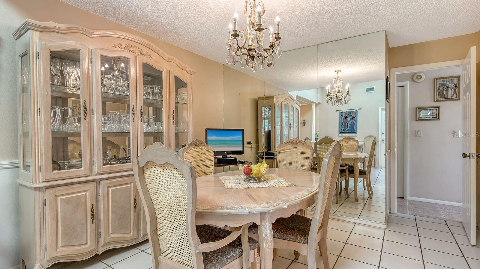 6556 WATERFORD CIR, SARASOTA, FL, 34238