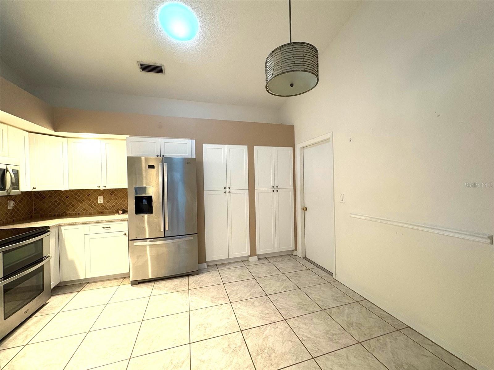 4527 FERN DR #26, BRADENTON, FL, 34208