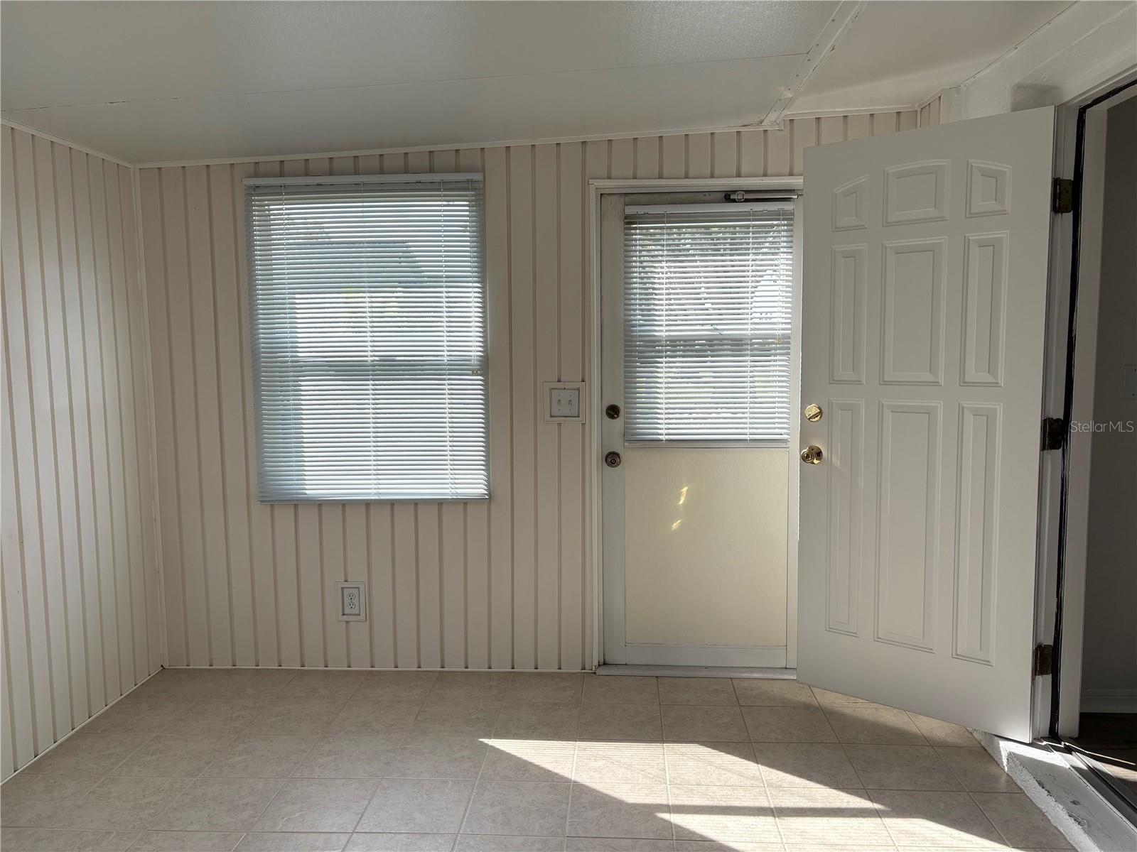 4527 FERN DR #26, BRADENTON, FL, 34208