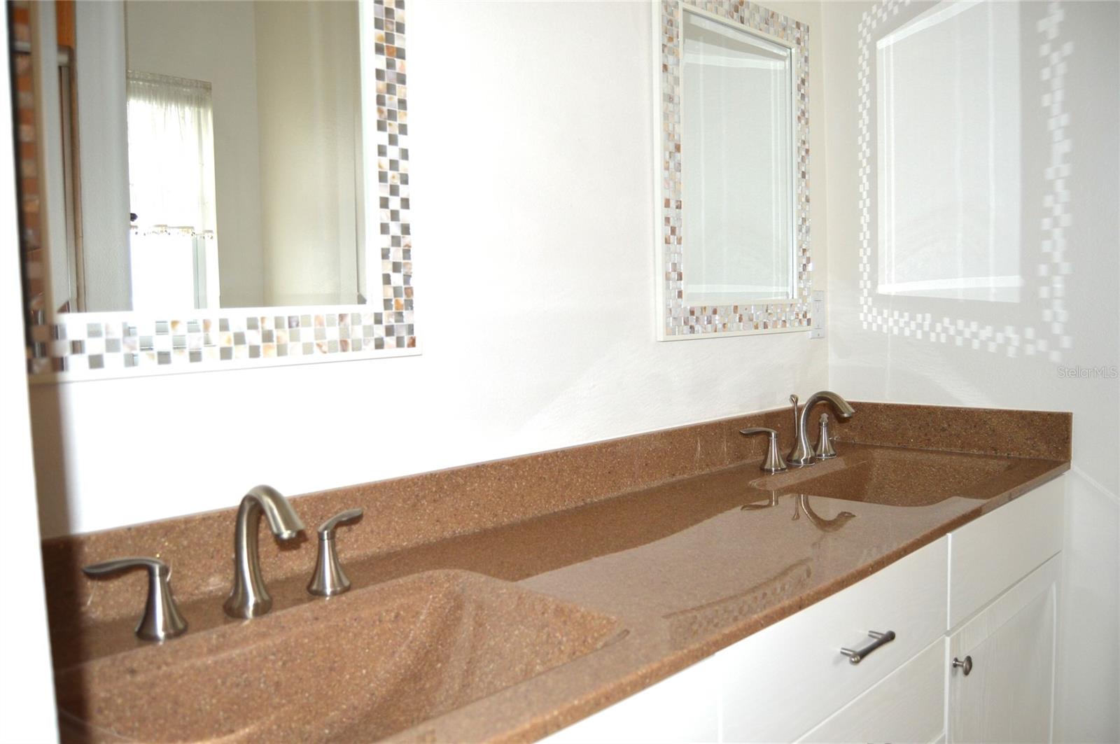 4527 FERN DR #26, BRADENTON, FL, 34208