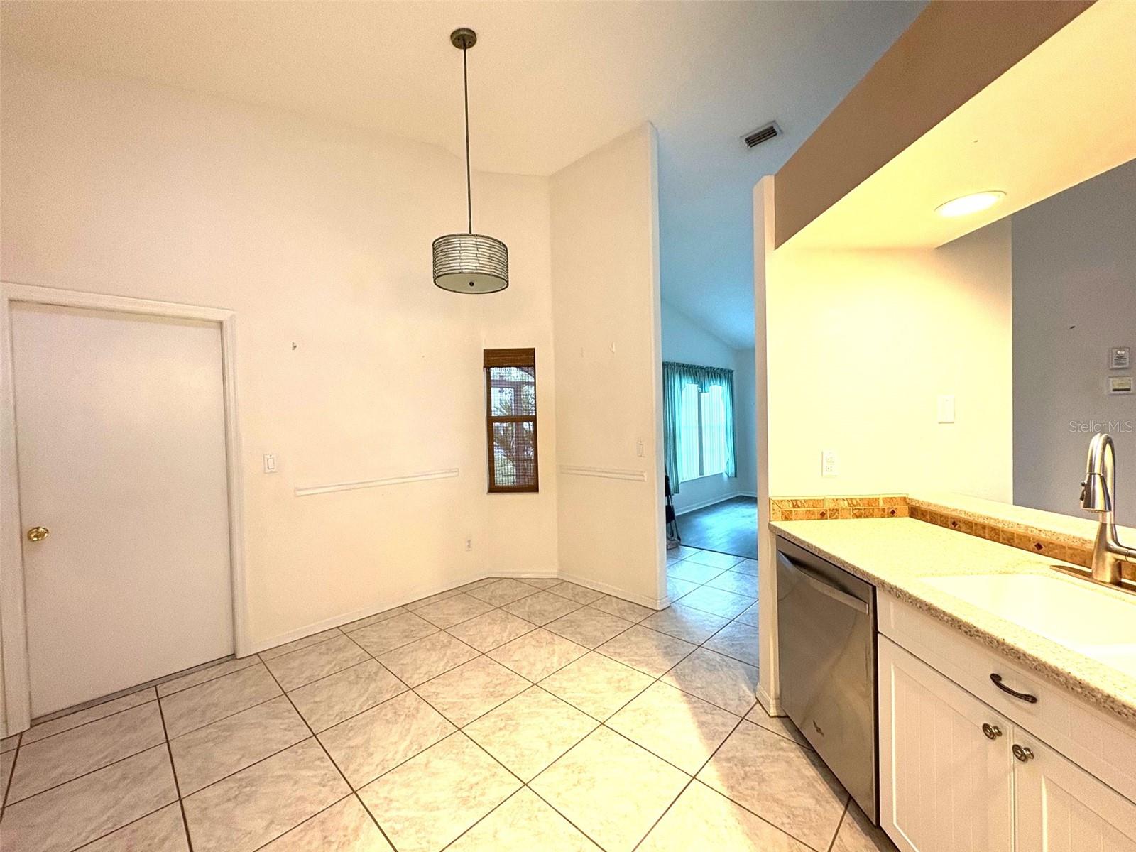 4527 FERN DR #26, BRADENTON, FL, 34208