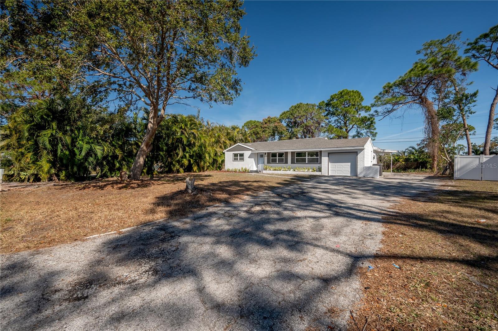 2318 GRANADA CIR W, ST PETERSBURG, FL, 33712