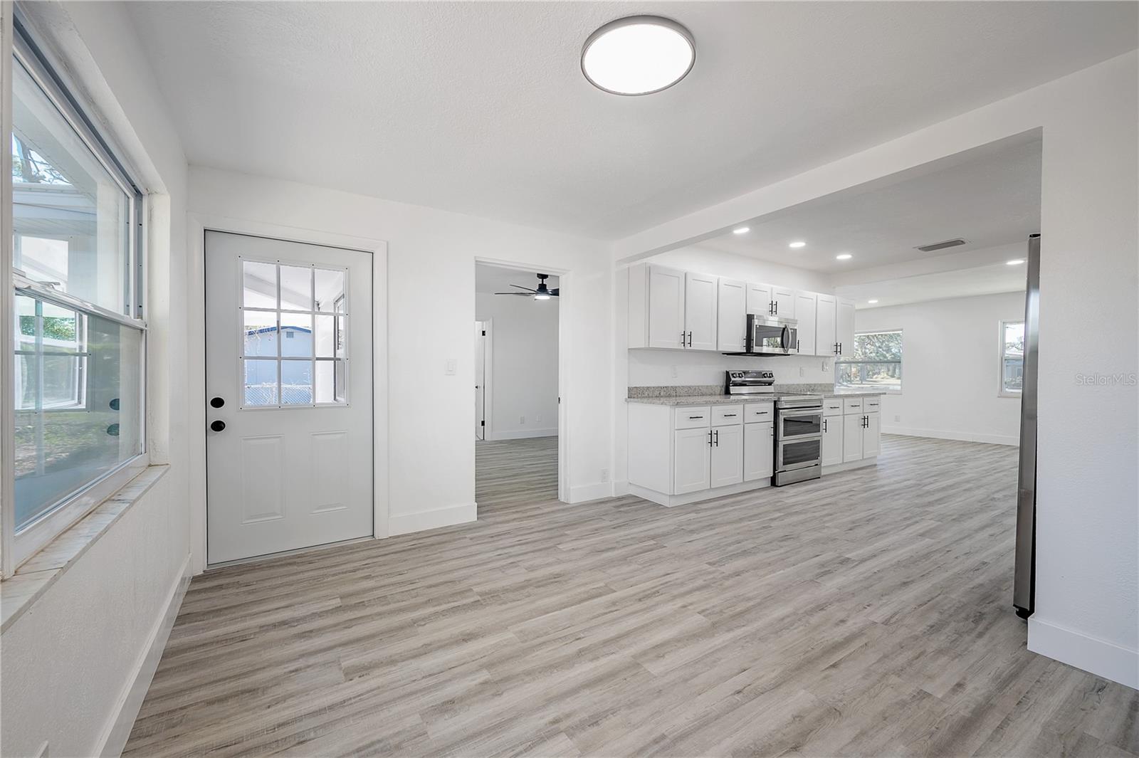 2318 GRANADA CIR W, ST PETERSBURG, FL, 33712