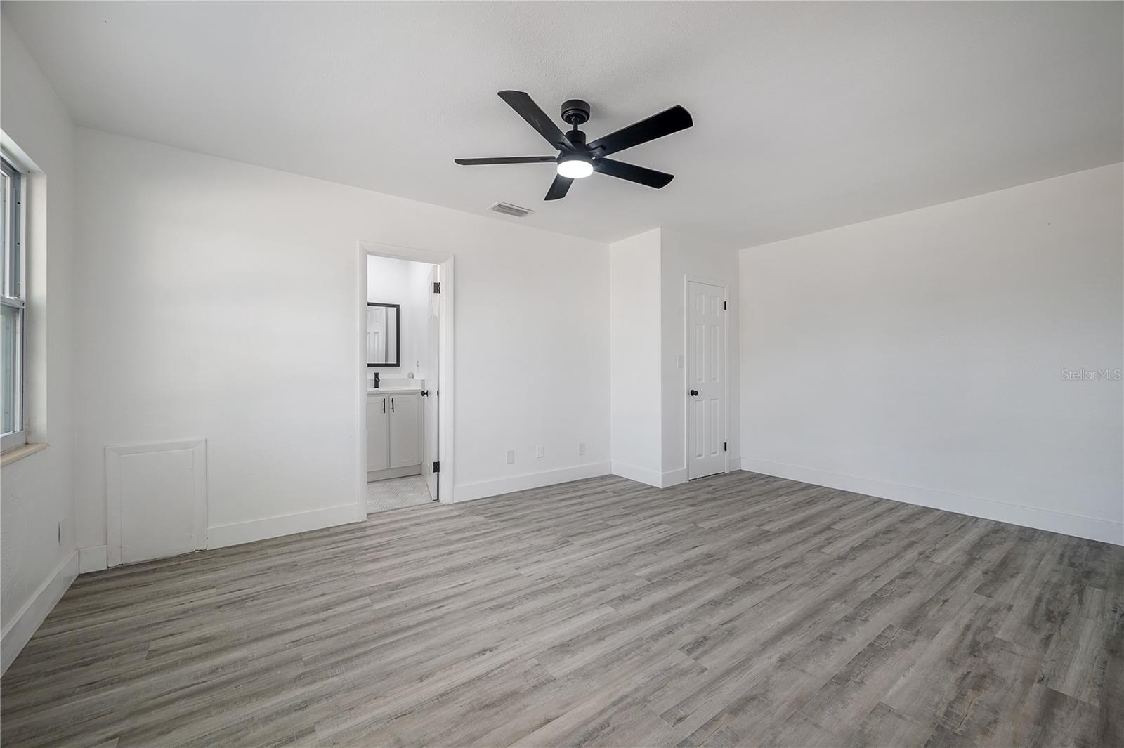 2318 GRANADA CIR W, ST PETERSBURG, FL, 33712