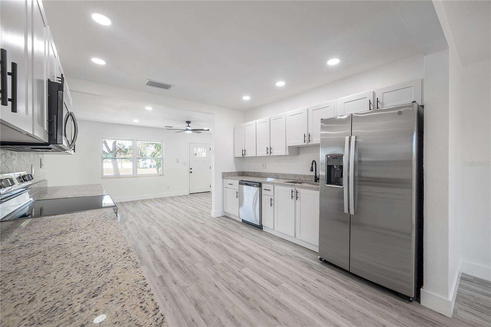2318 GRANADA CIR W, ST PETERSBURG, FL, 33712