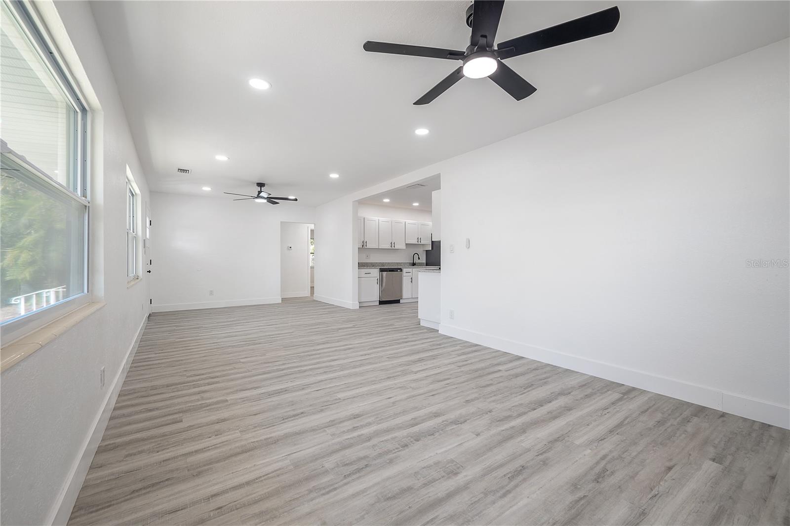 2318 GRANADA CIR W, ST PETERSBURG, FL, 33712