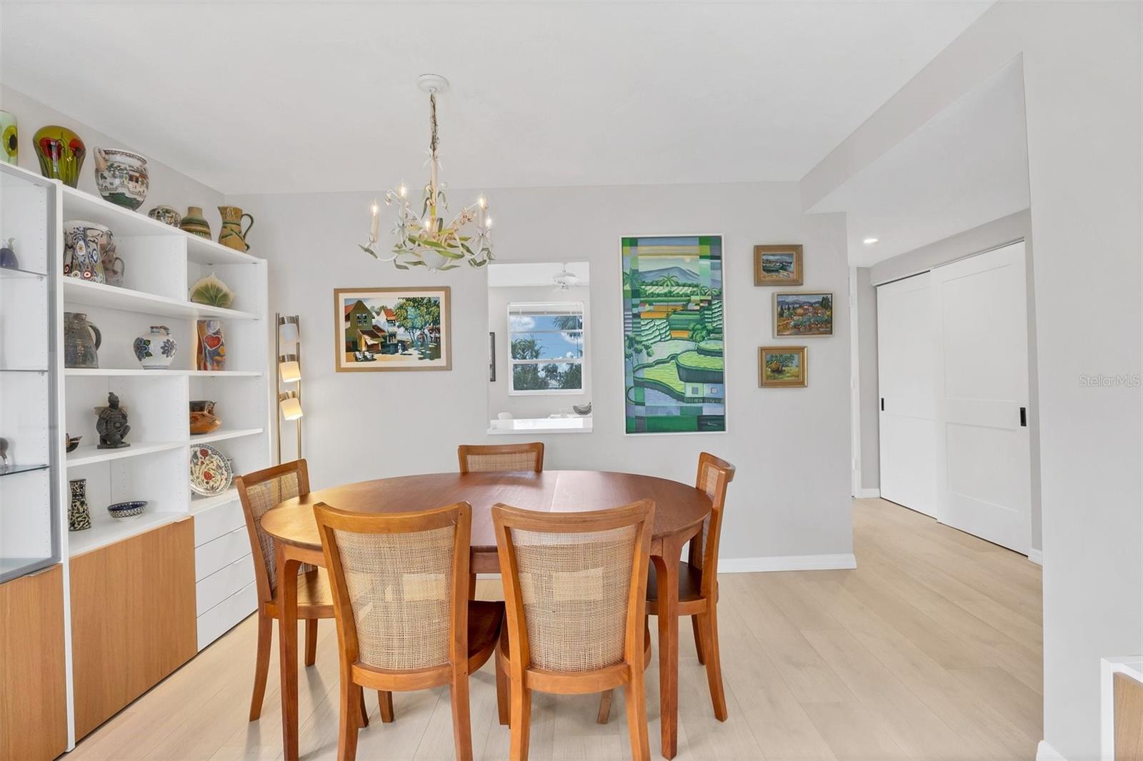 4350 CHATHAM DR #208, LONGBOAT KEY, FL, 34228