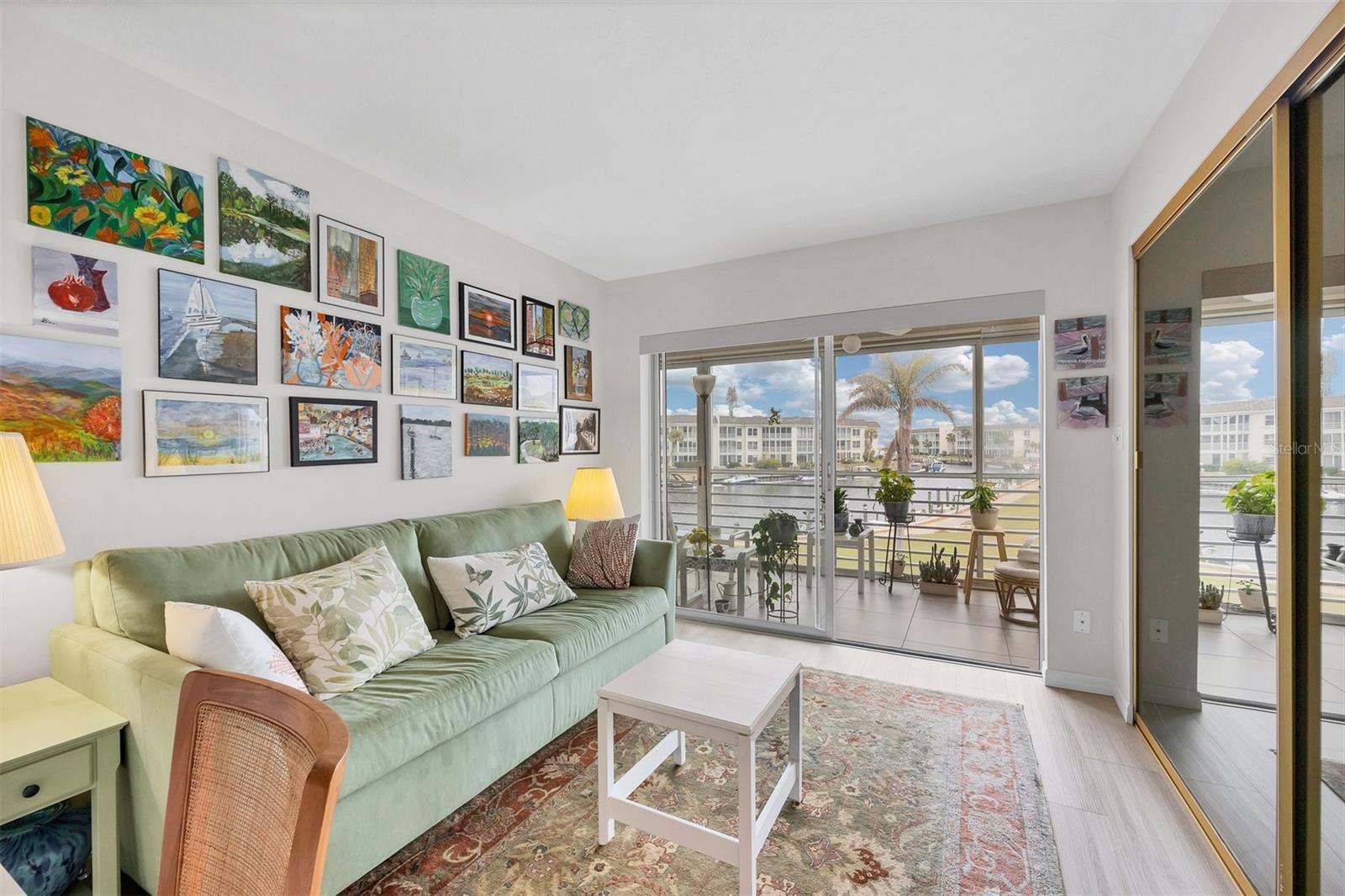 4350 CHATHAM DR #208, LONGBOAT KEY, FL, 34228
