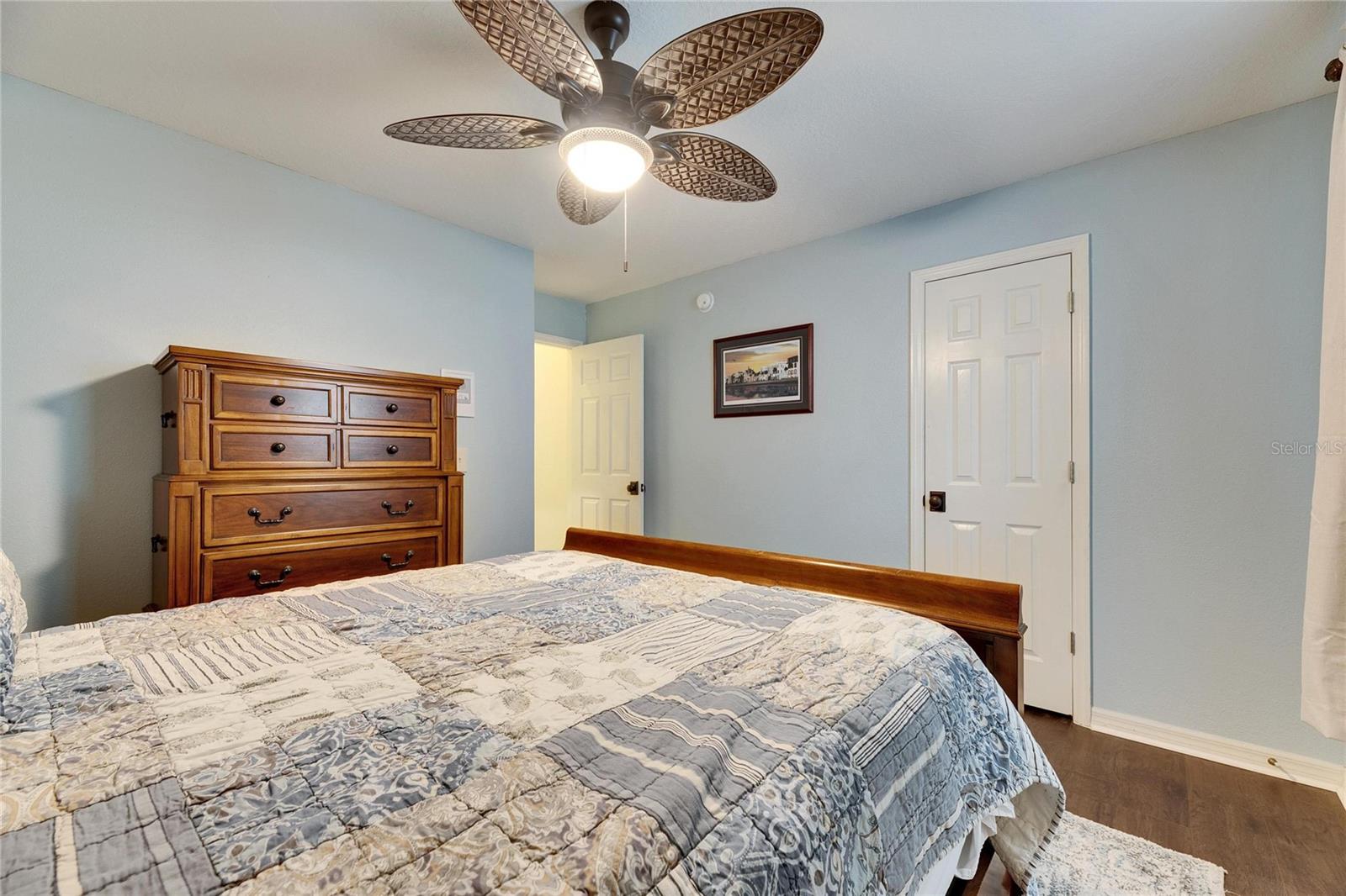 2512 CENTENNIAL FALCON DR, VALRICO, FL, 33596