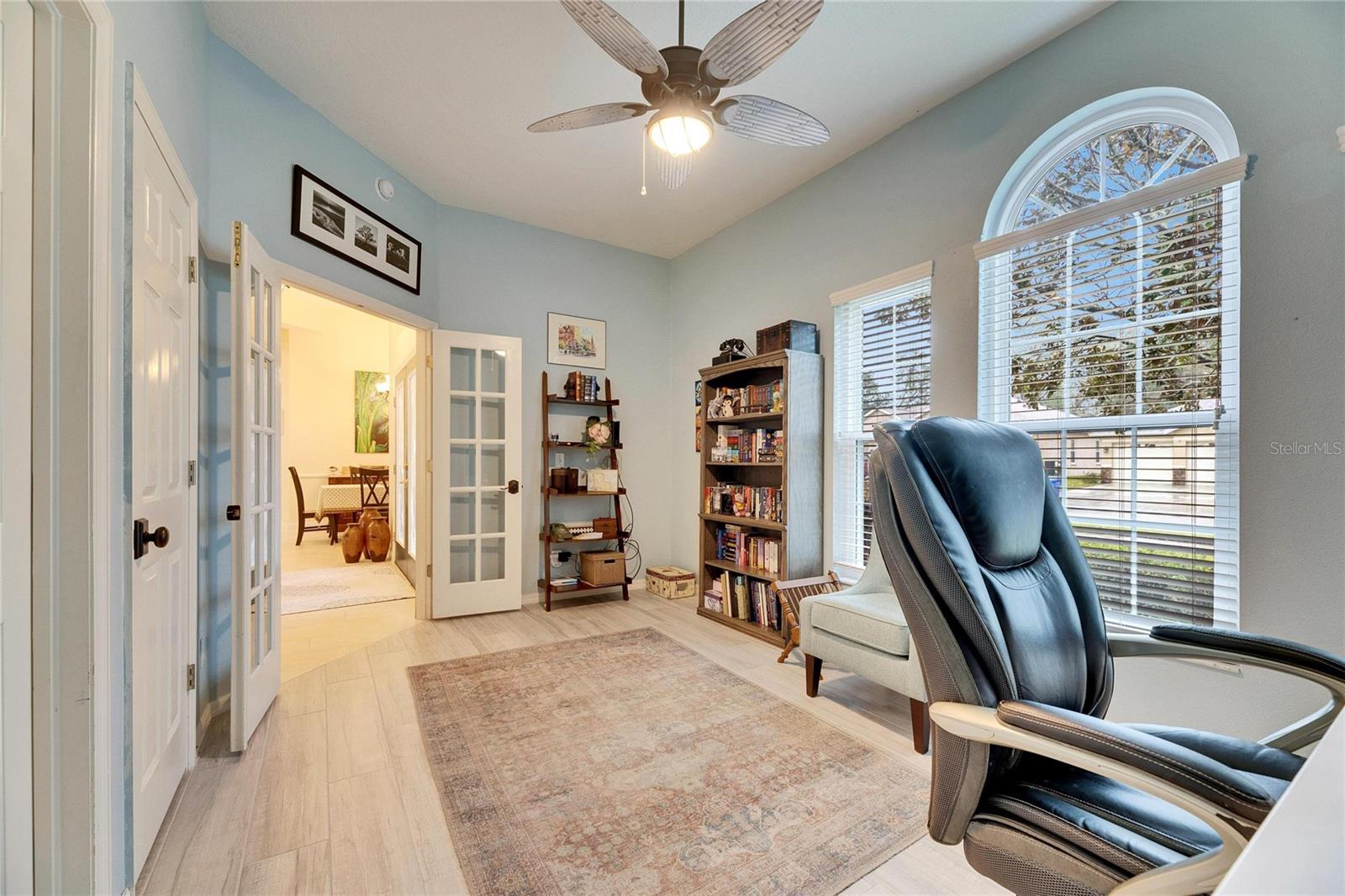 2512 CENTENNIAL FALCON DR, VALRICO, FL, 33596