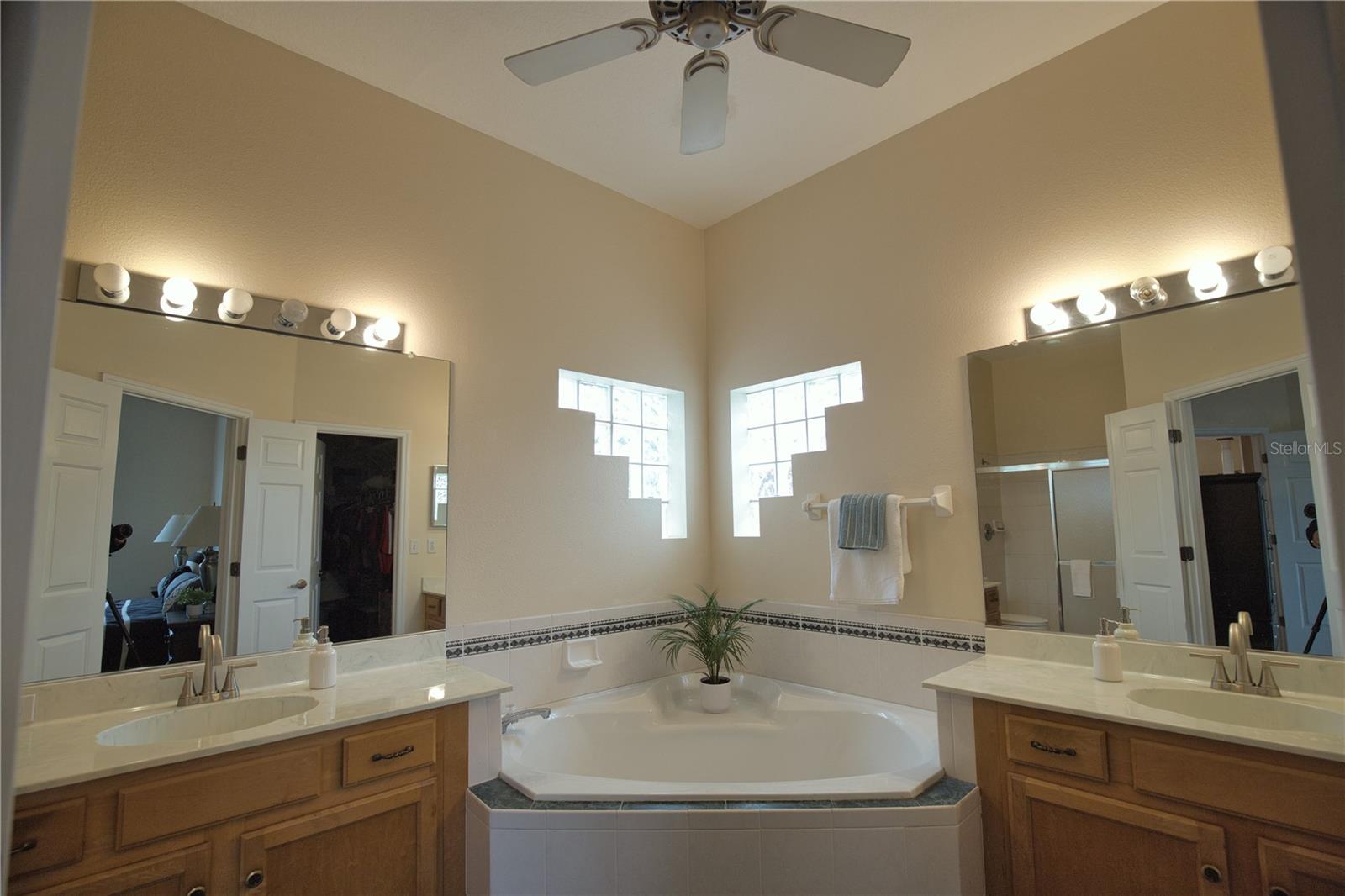 4940 THAMES LN, SARASOTA, FL, 34238