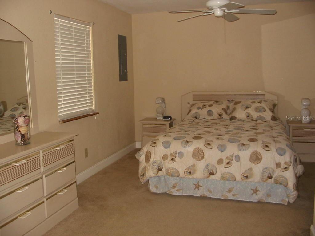 20 W BAY ST, ENGLEWOOD, FL, 34223