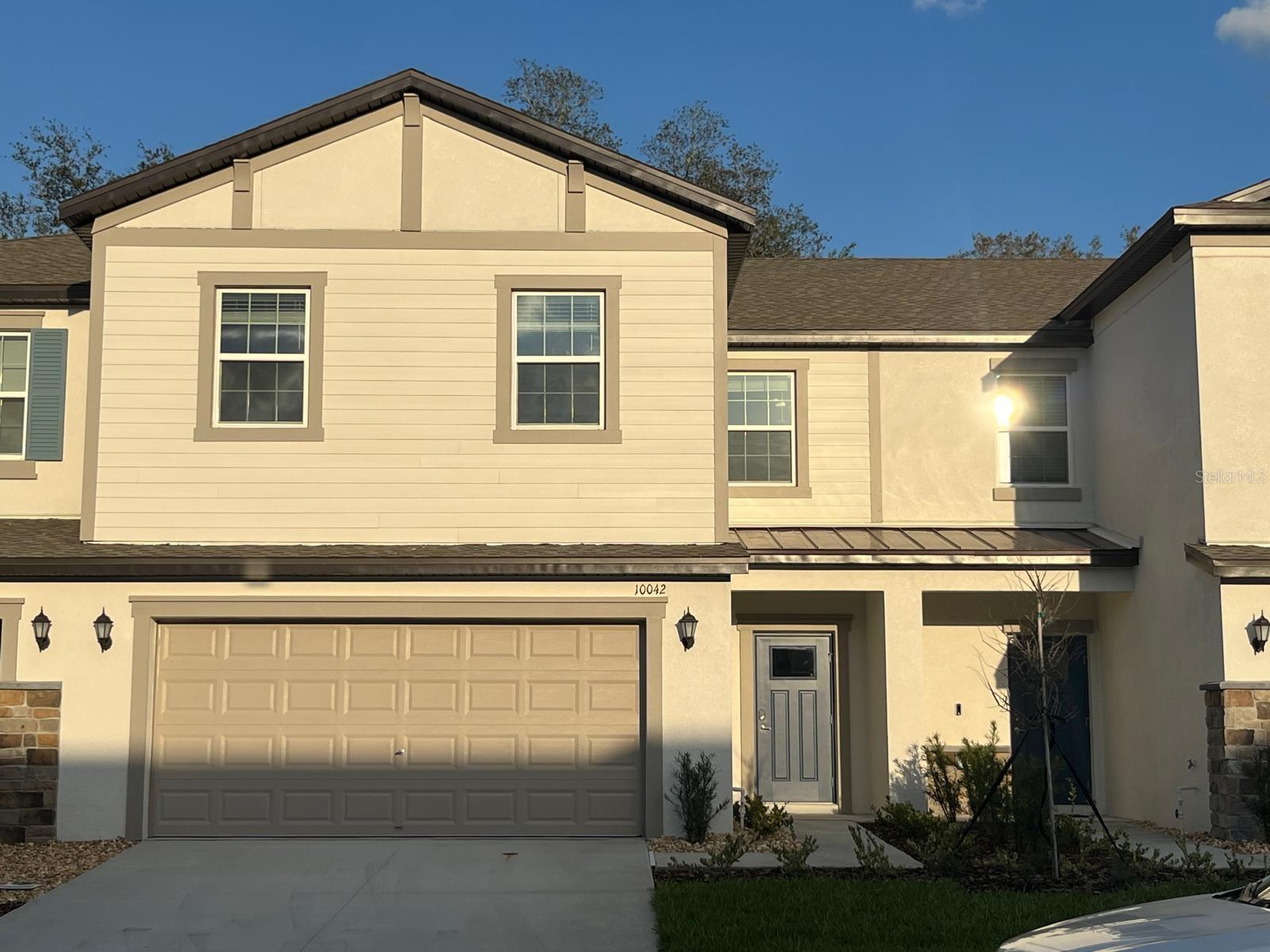 10042 TRUMPET HONEYSUCKLE WAY, SAN ANTONIO, FL, 33576