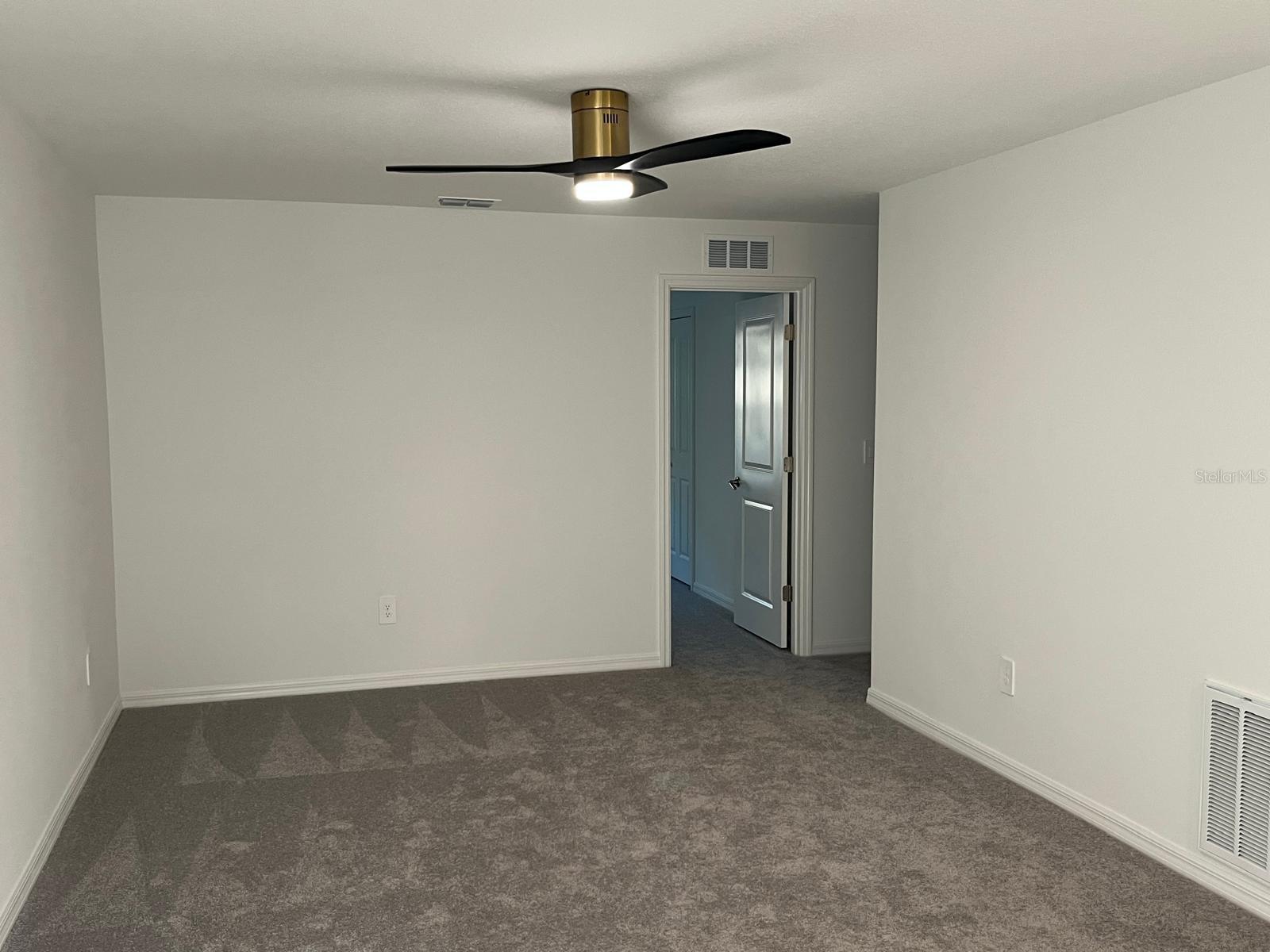 10042 TRUMPET HONEYSUCKLE WAY, SAN ANTONIO, FL, 33576