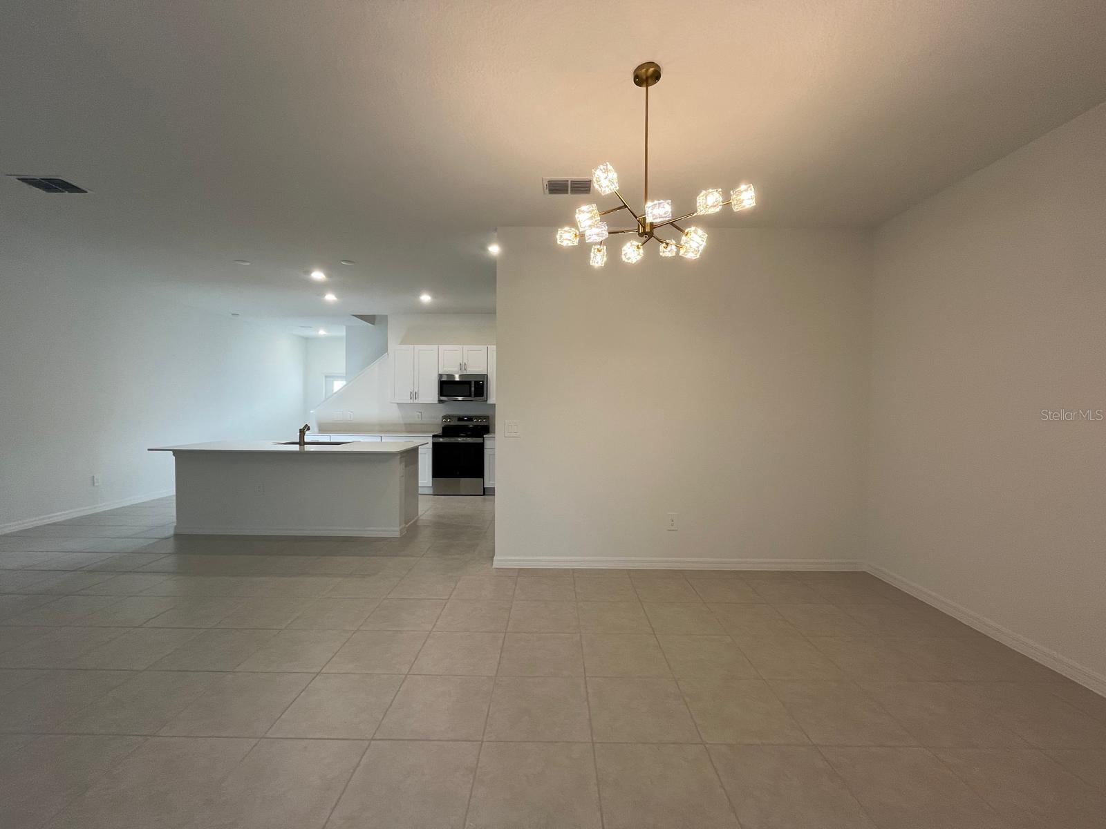 10042 TRUMPET HONEYSUCKLE WAY, SAN ANTONIO, FL, 33576