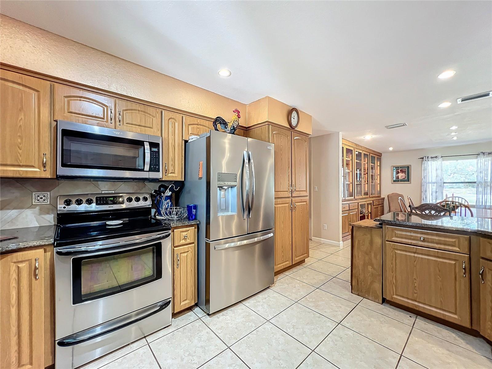 2720 EWELL RD, LAKELAND, FL, 33811