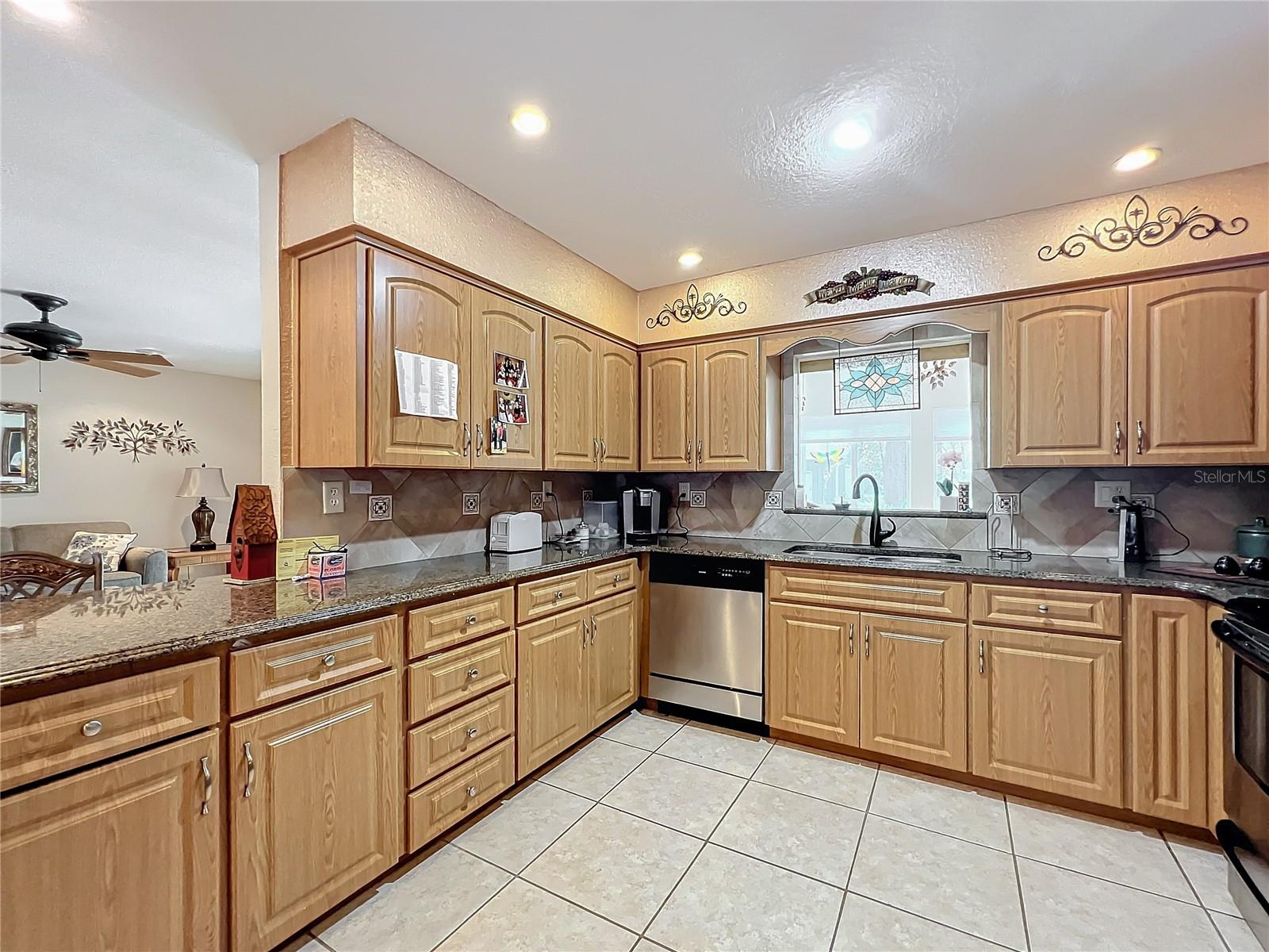 2720 EWELL RD, LAKELAND, FL, 33811