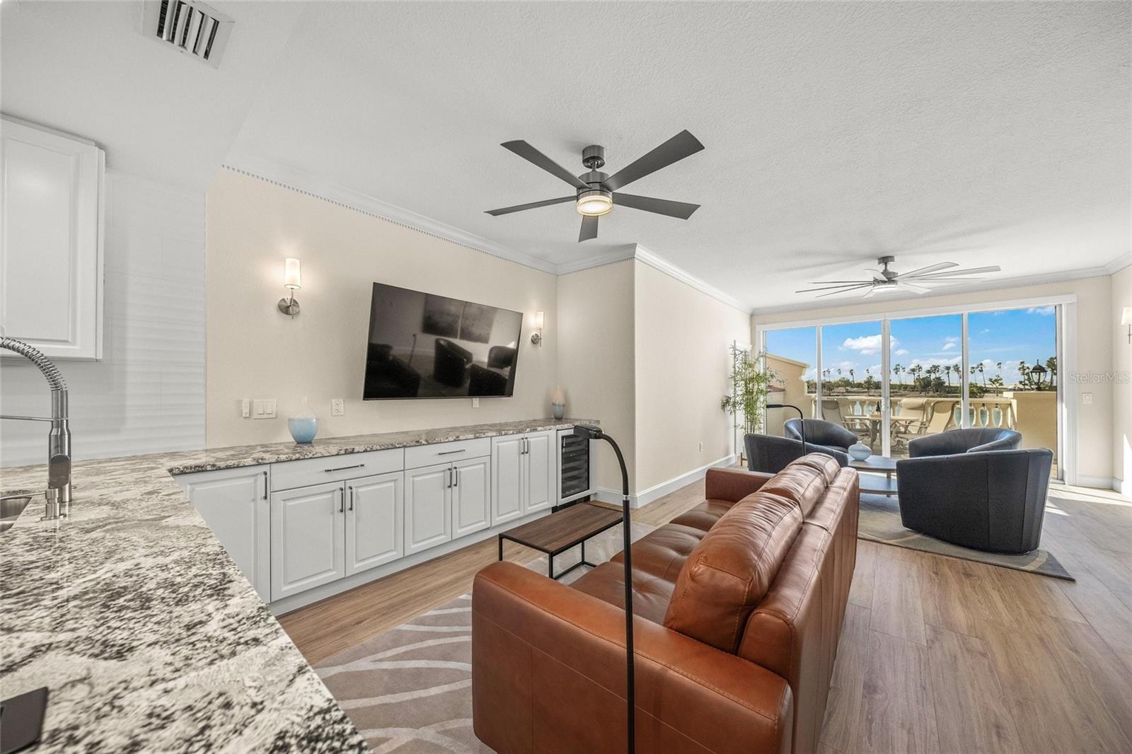 166 GOLDEN GATE PT #21, SARASOTA, FL, 34236