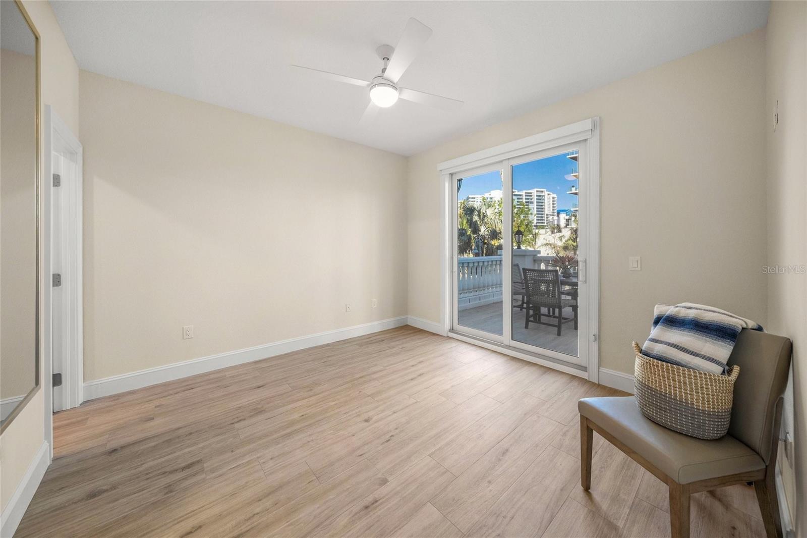 166 GOLDEN GATE PT #21, SARASOTA, FL, 34236