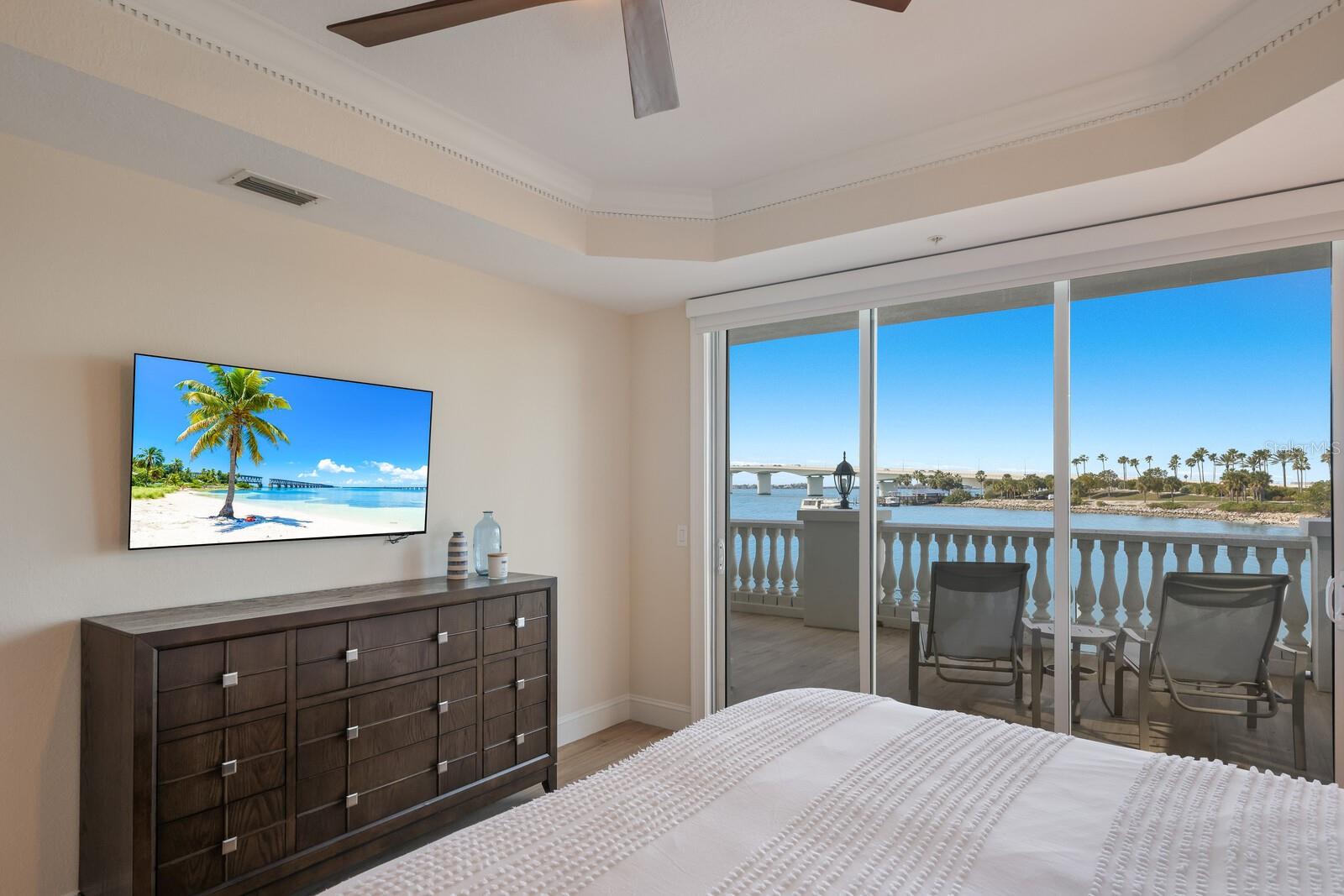 166 GOLDEN GATE PT #21, SARASOTA, FL, 34236