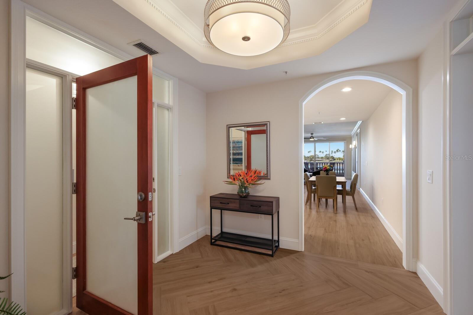 166 GOLDEN GATE PT #21, SARASOTA, FL, 34236