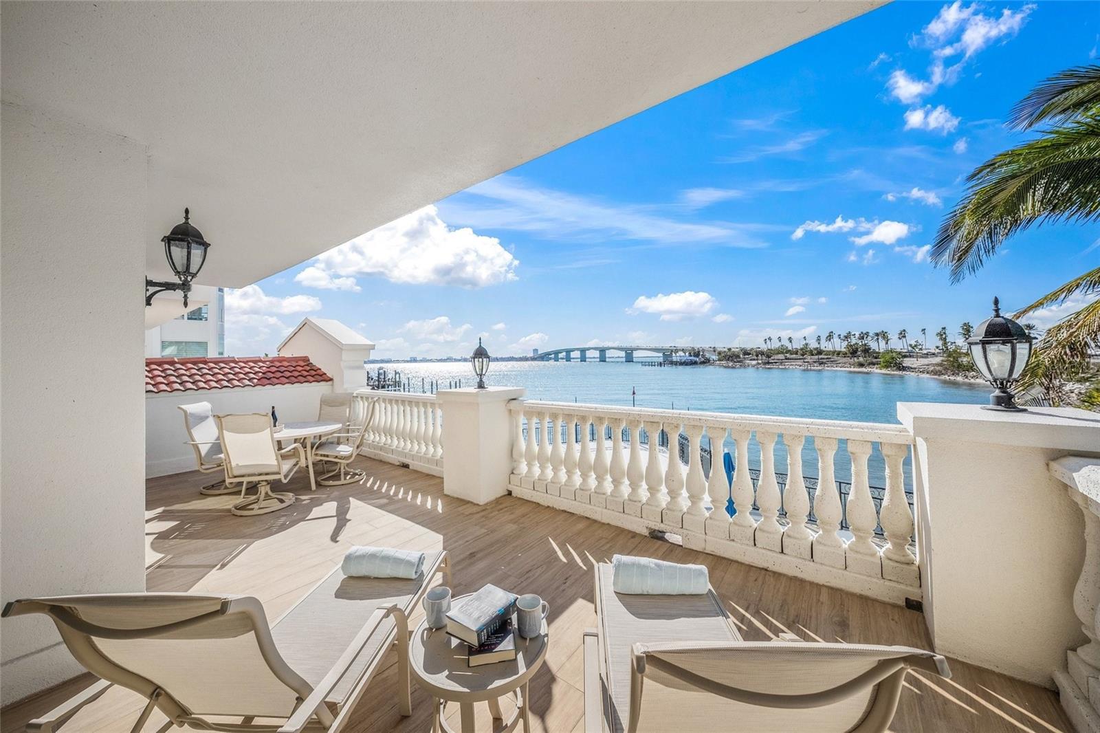 166 GOLDEN GATE PT #21, SARASOTA, FL, 34236