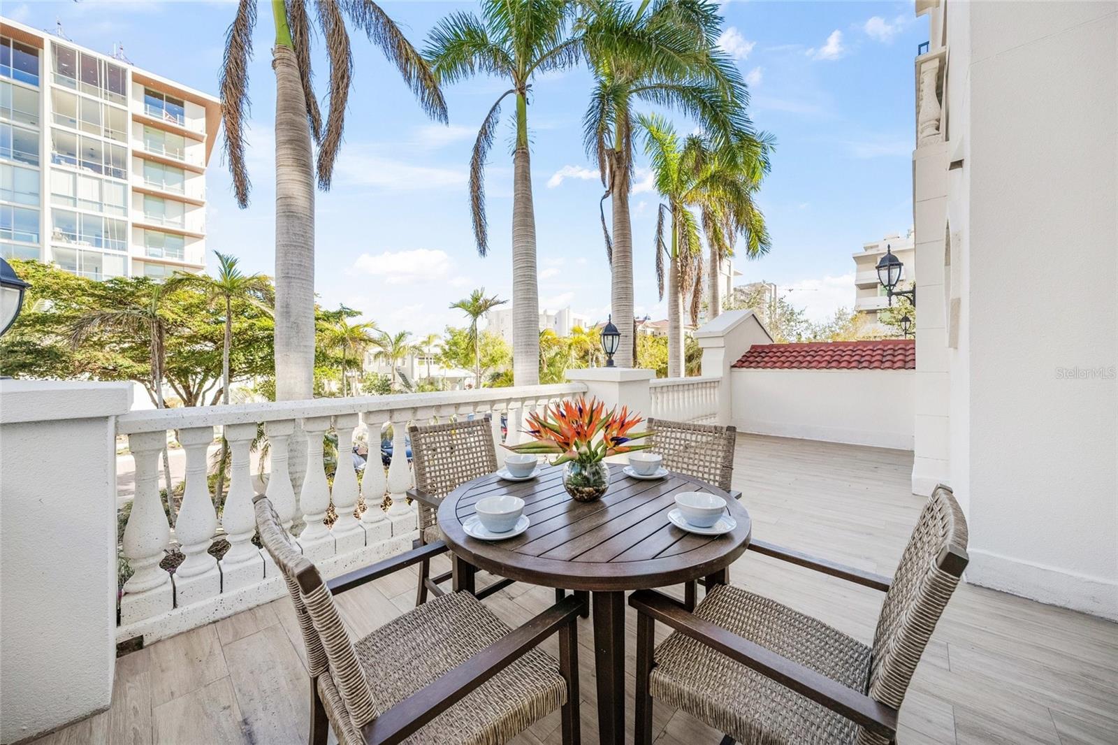 166 GOLDEN GATE PT #21, SARASOTA, FL, 34236