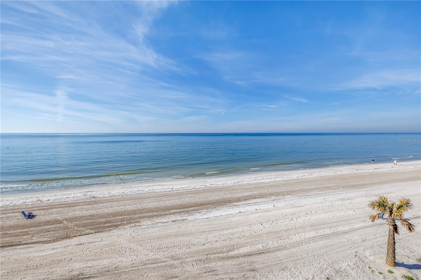 1660 GULF BLVD #304, CLEARWATER BEACH, FL, 33767