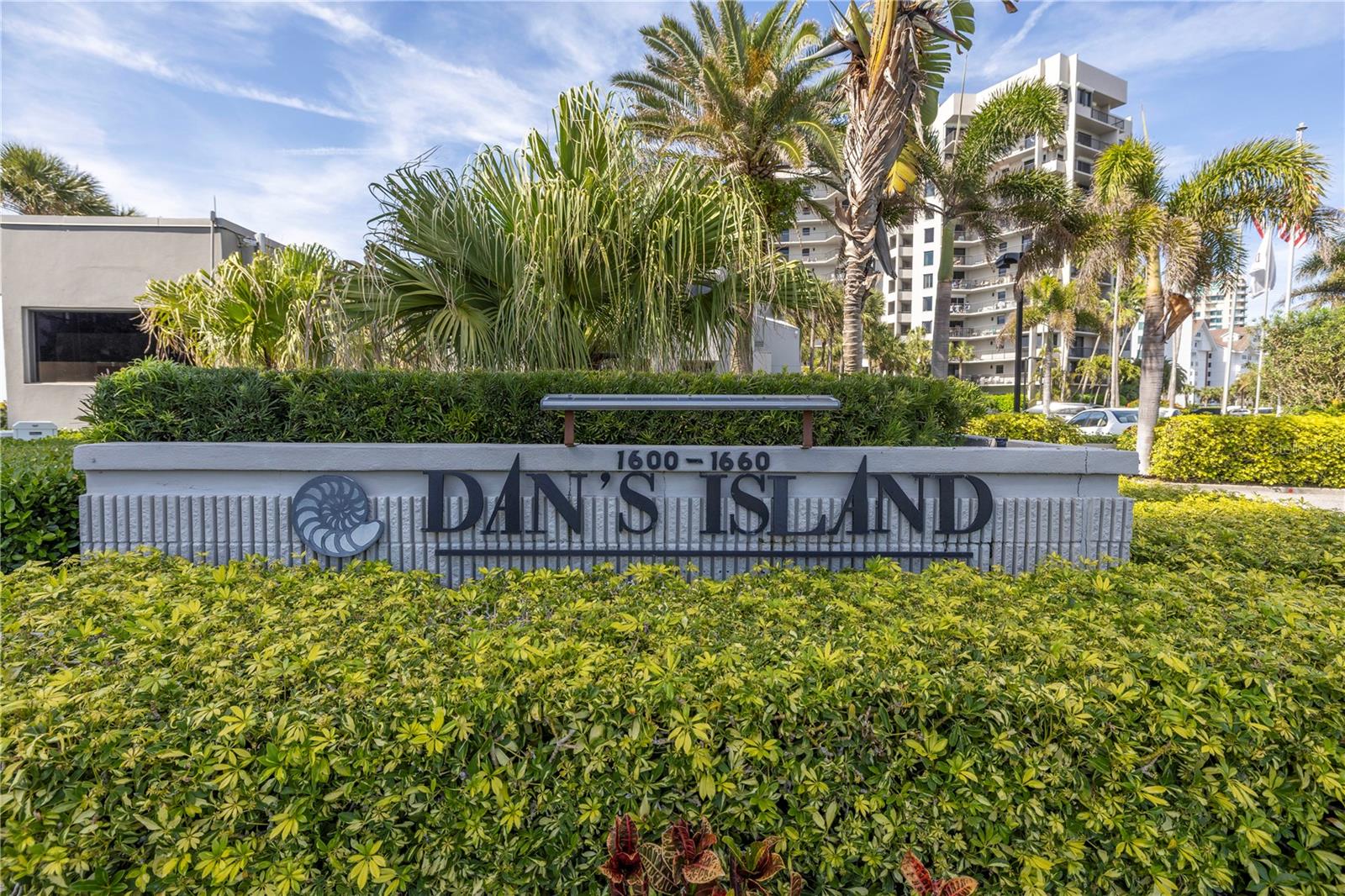 1660 GULF BLVD #304, CLEARWATER BEACH, FL, 33767