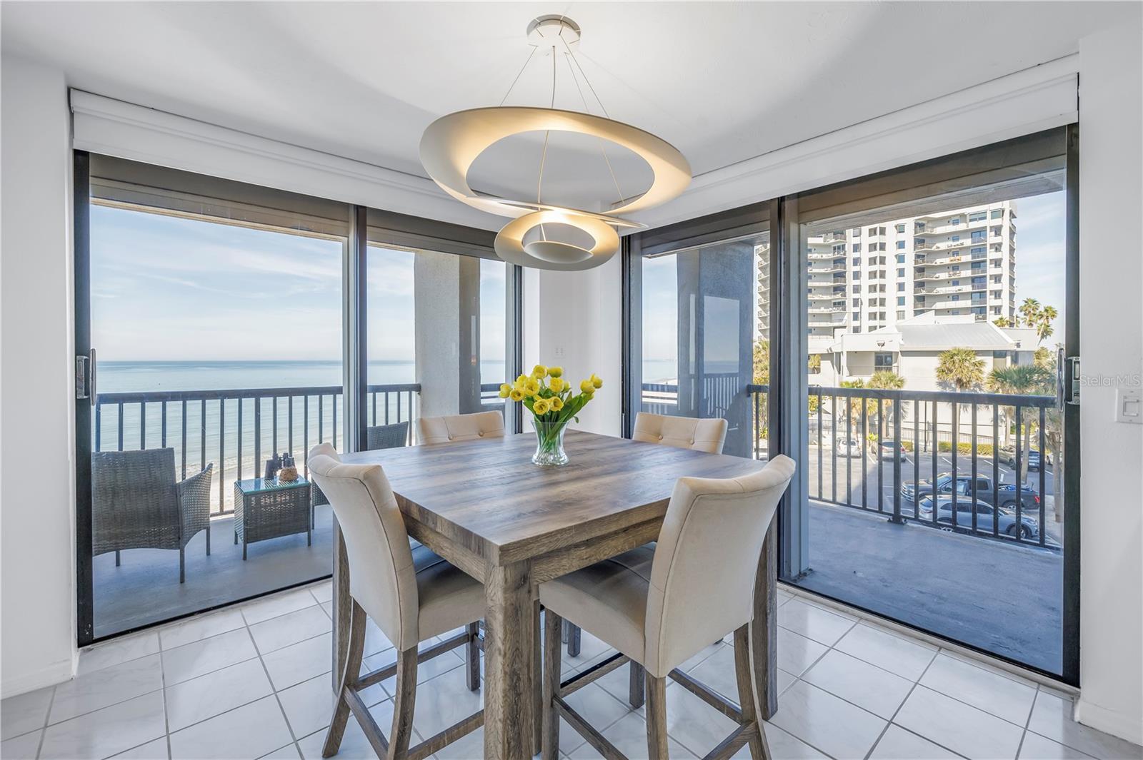 1660 GULF BLVD #304, CLEARWATER BEACH, FL, 33767
