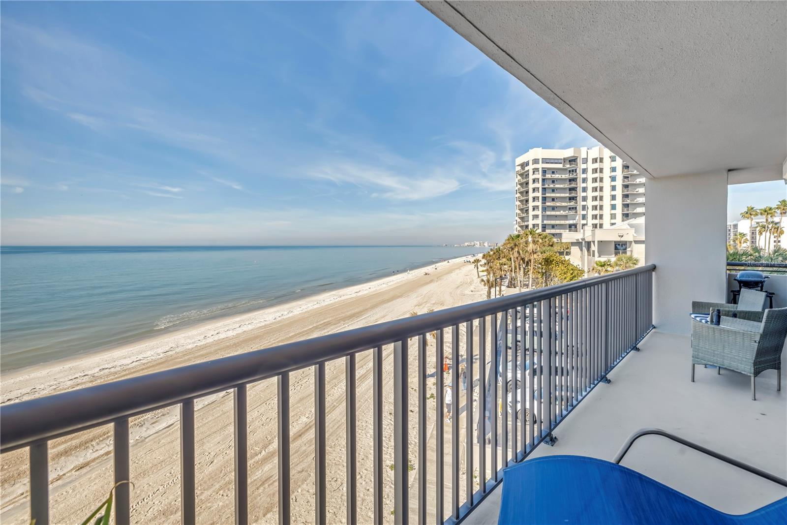1660 GULF BLVD #304, CLEARWATER BEACH, FL, 33767