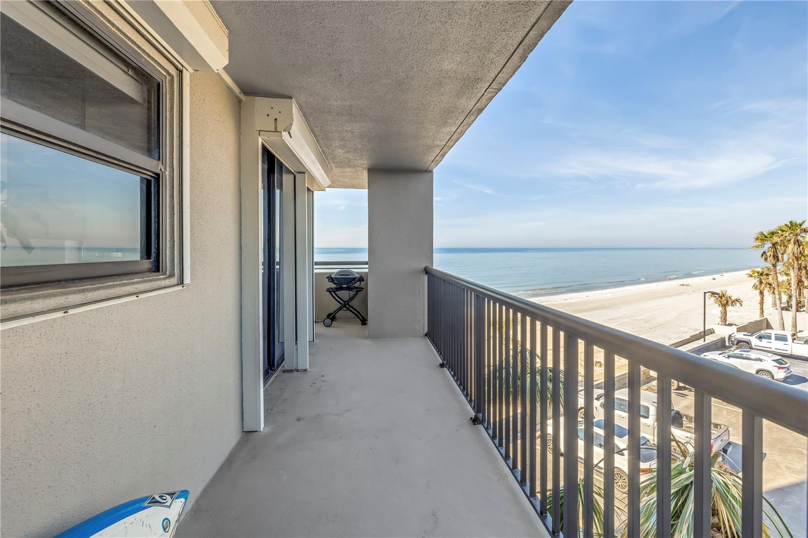 1660 GULF BLVD #304, CLEARWATER BEACH, FL, 33767