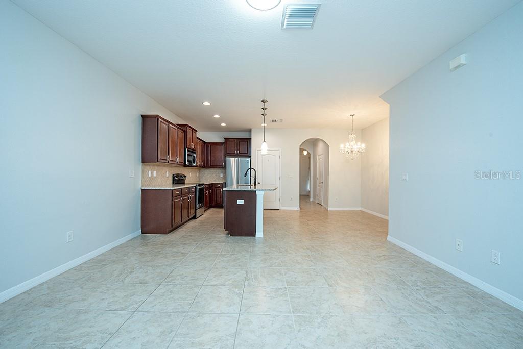 10415 BUTTERFLY WING CT, RIVERVIEW, FL, 33578