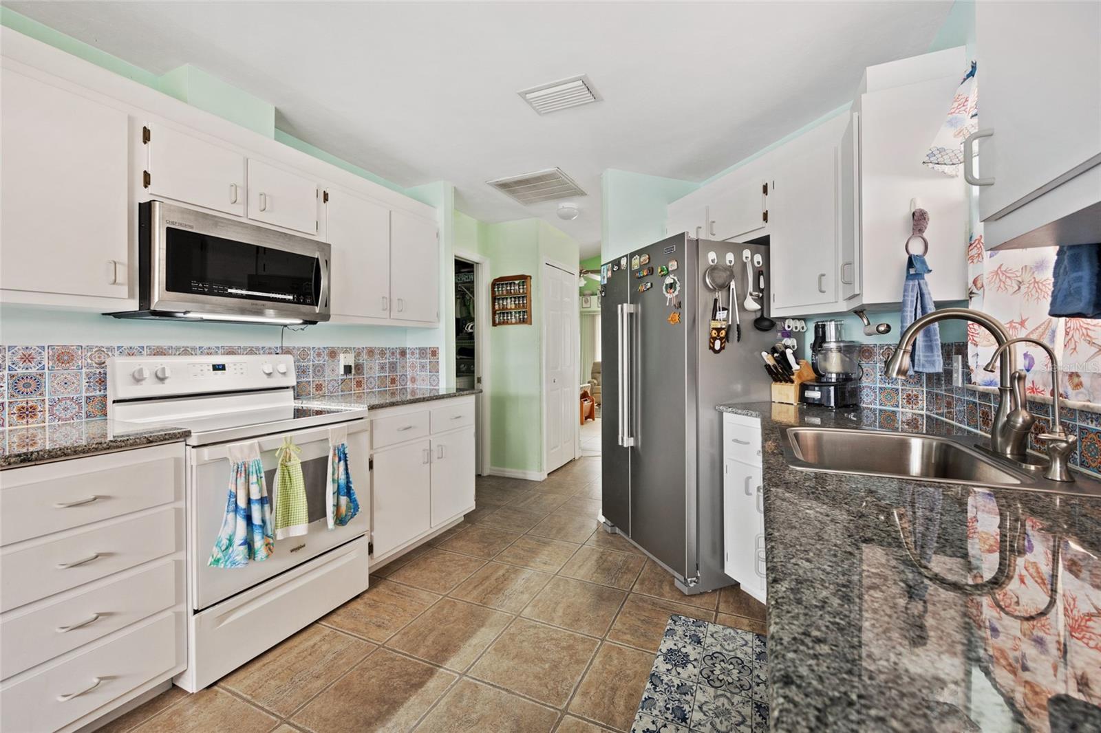 483 WINWOOD CT, PORT CHARLOTTE, FL, 33954