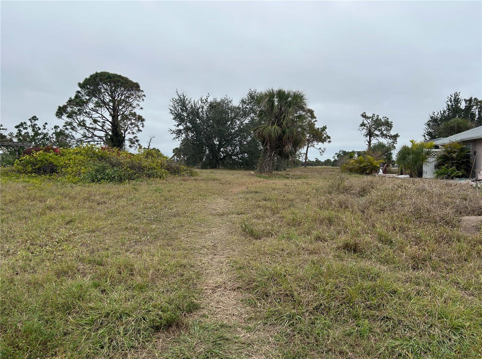 16 SPORTSMAN TER, ROTONDA WEST, FL, 33947