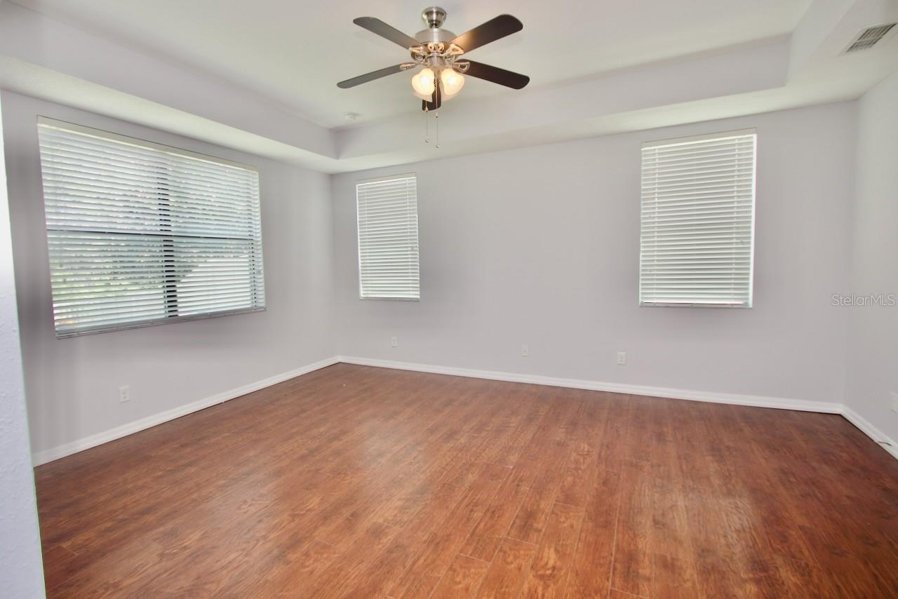 8424 BLUEVINE SKY DR, LAND O LAKES, FL, 34637
