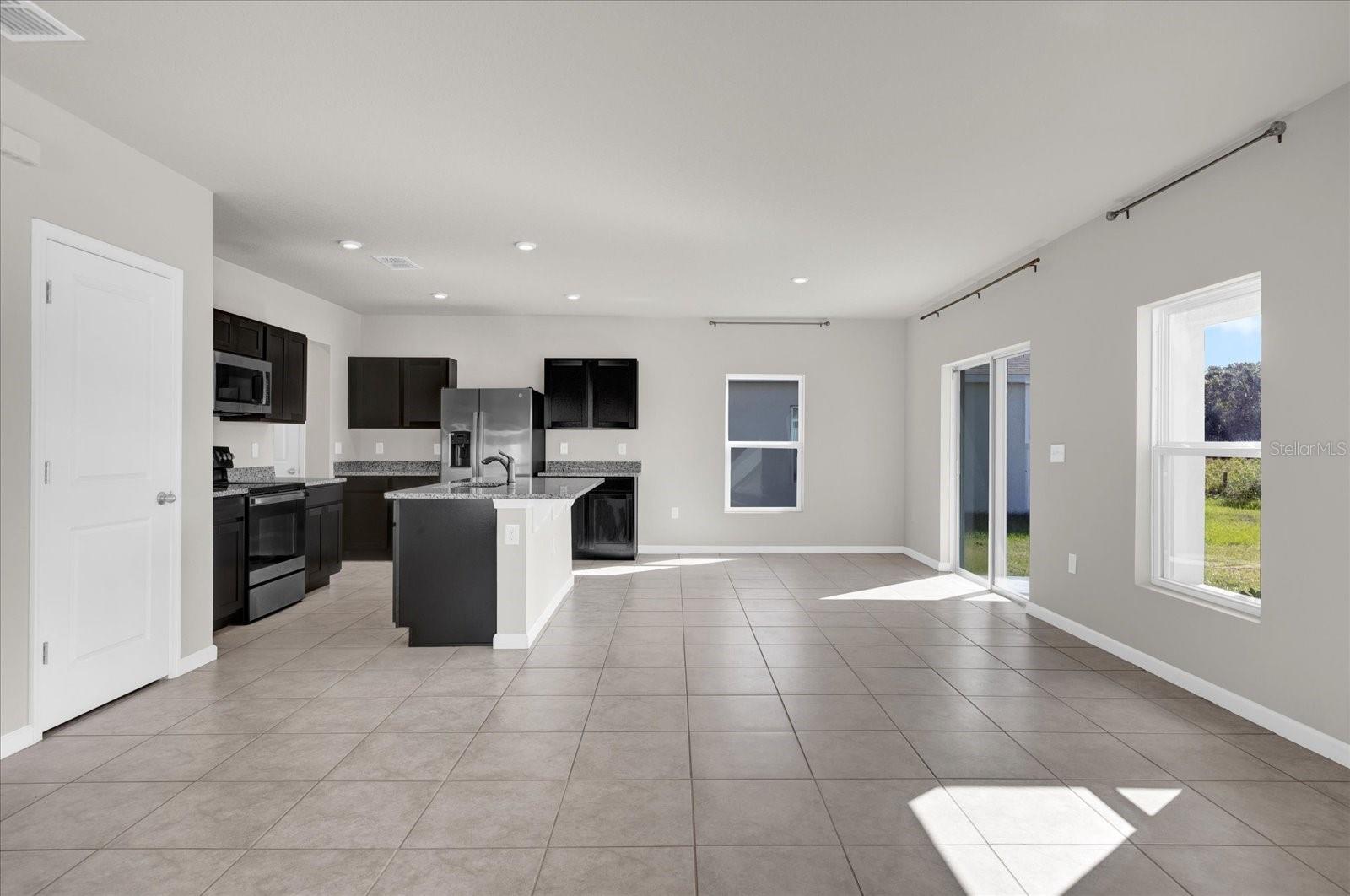 718 EAGLE LANDING BLVD, WINTER HAVEN, FL, 33880
