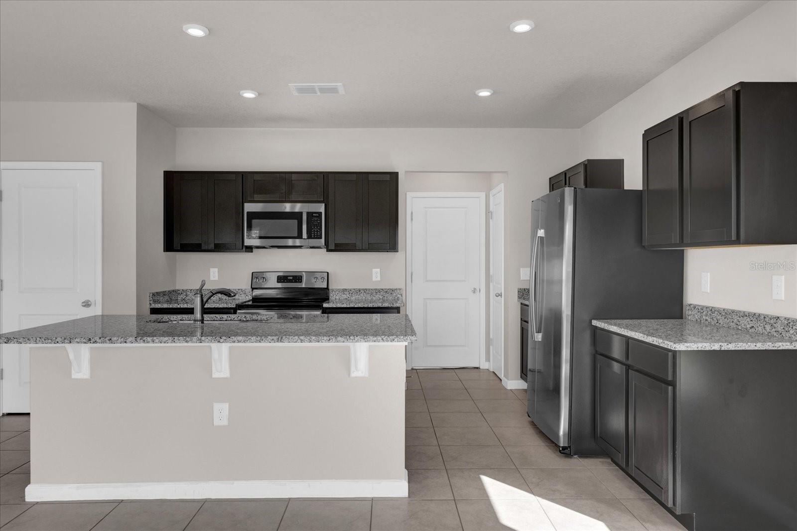 718 EAGLE LANDING BLVD, WINTER HAVEN, FL, 33880
