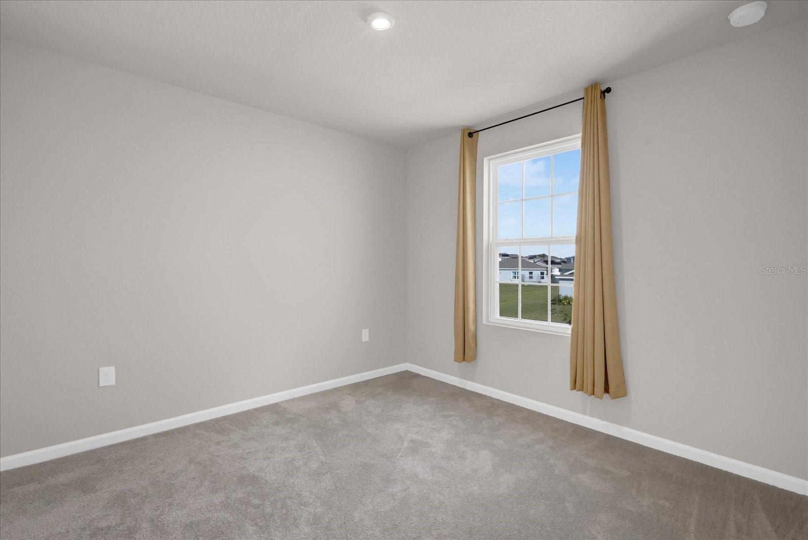 718 EAGLE LANDING BLVD, WINTER HAVEN, FL, 33880