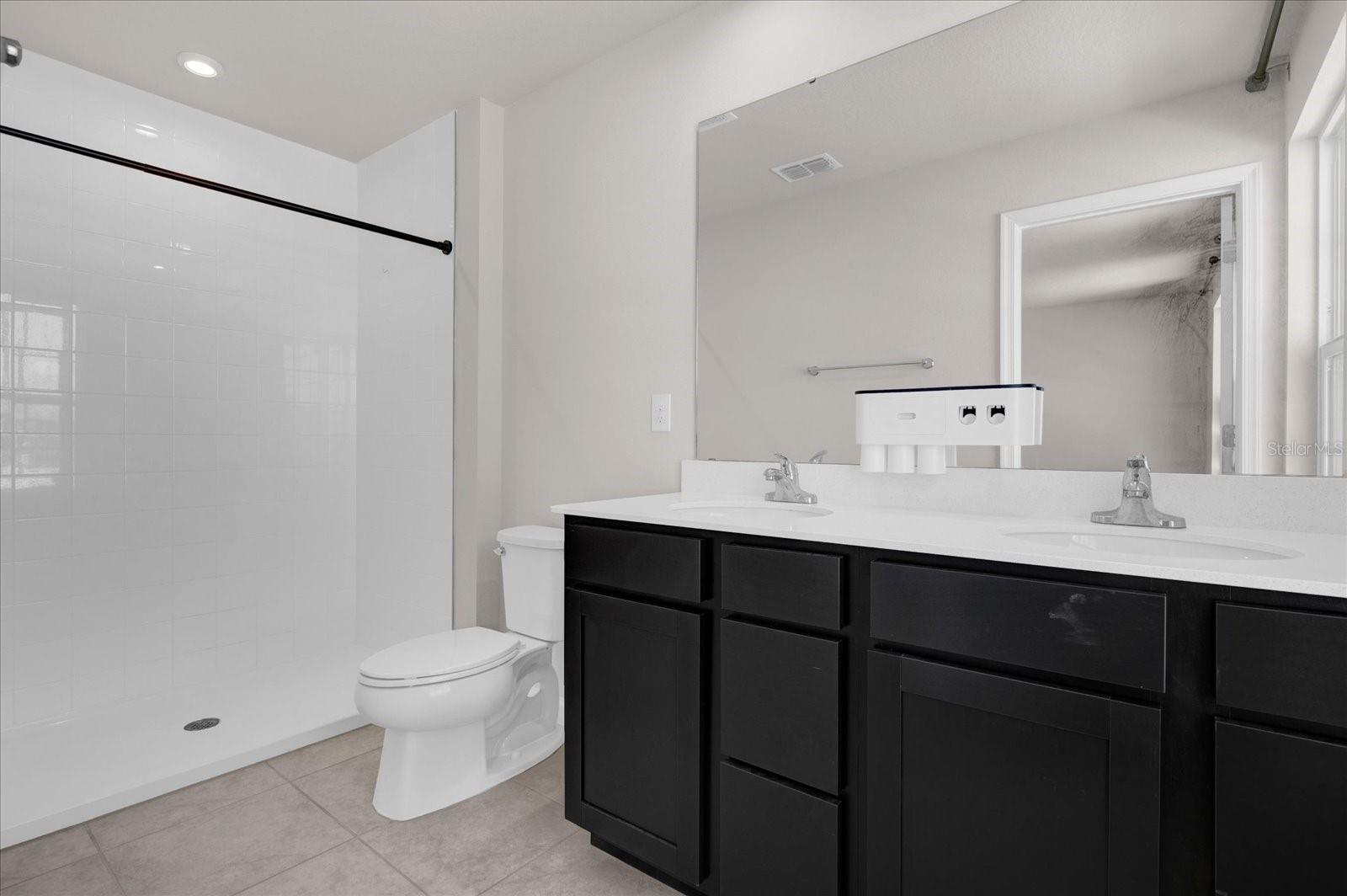 718 EAGLE LANDING BLVD, WINTER HAVEN, FL, 33880
