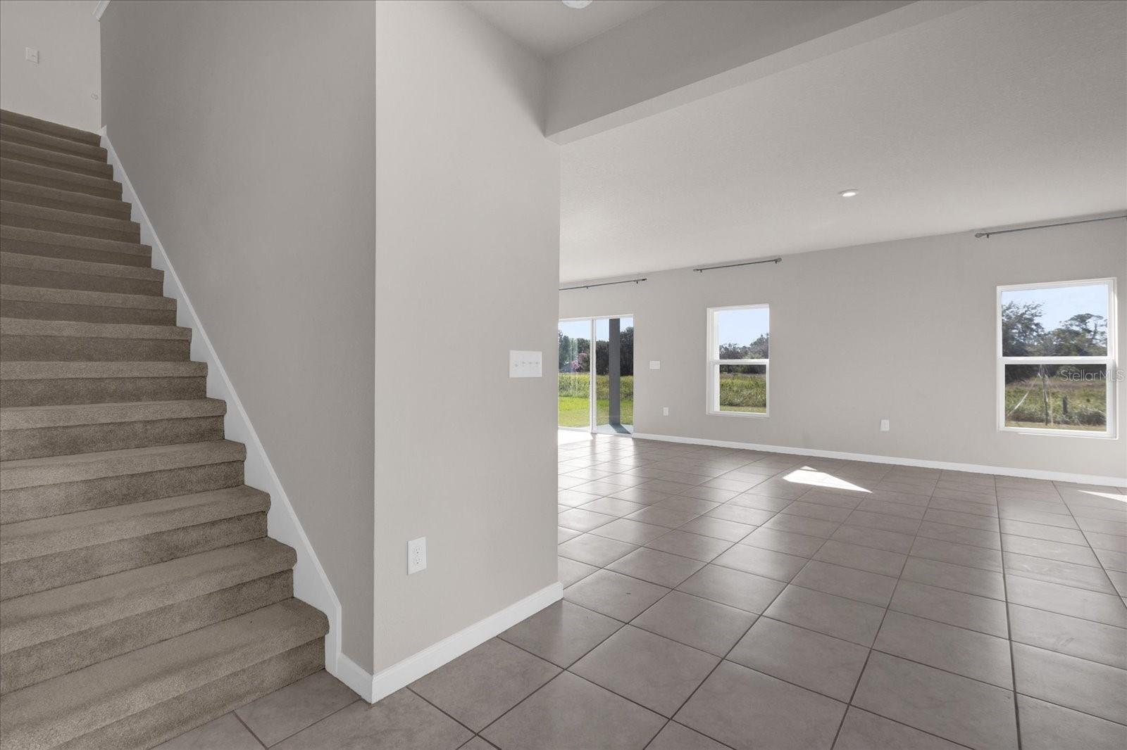 718 EAGLE LANDING BLVD, WINTER HAVEN, FL, 33880