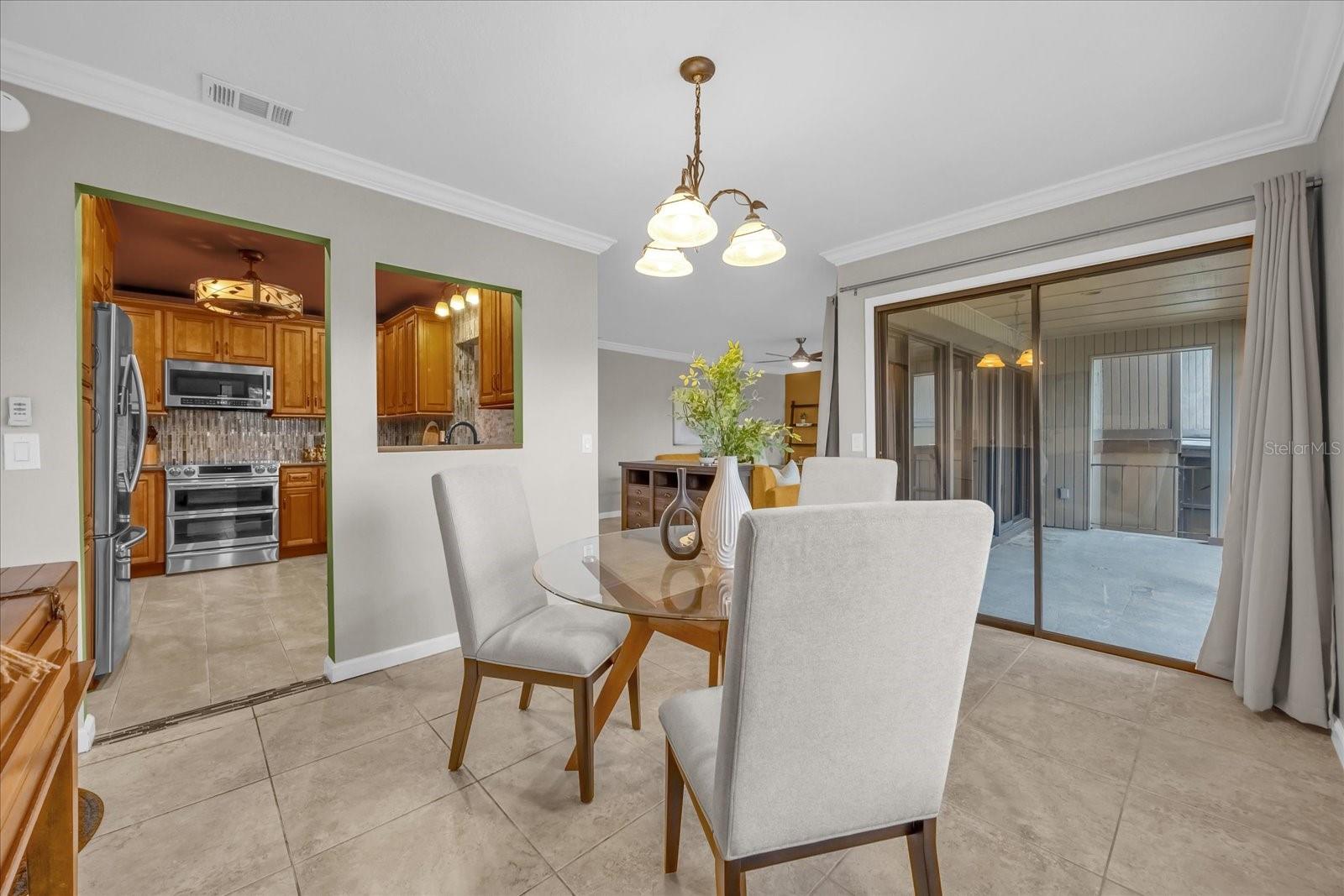 670 LAKE VILLAS DR #D, ALTAMONTE SPRINGS, FL, 32701