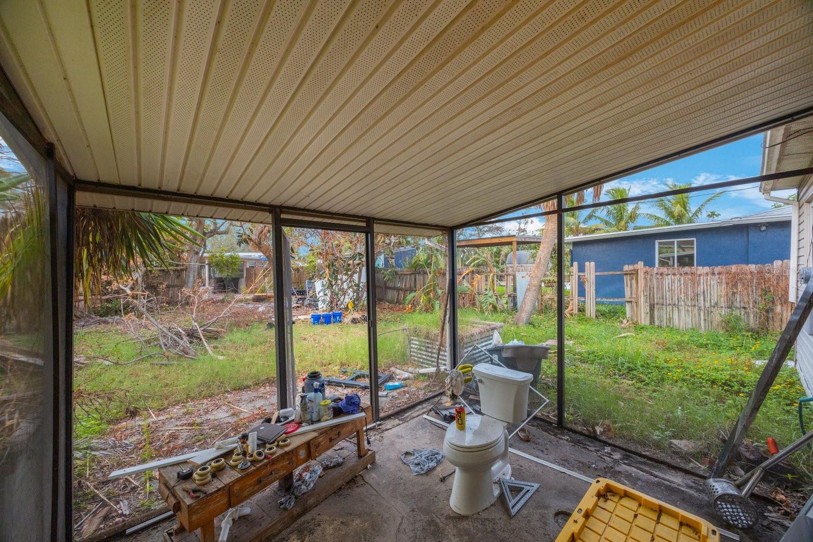 108 85TH AVE N, ST PETERSBURG, FL, 33702