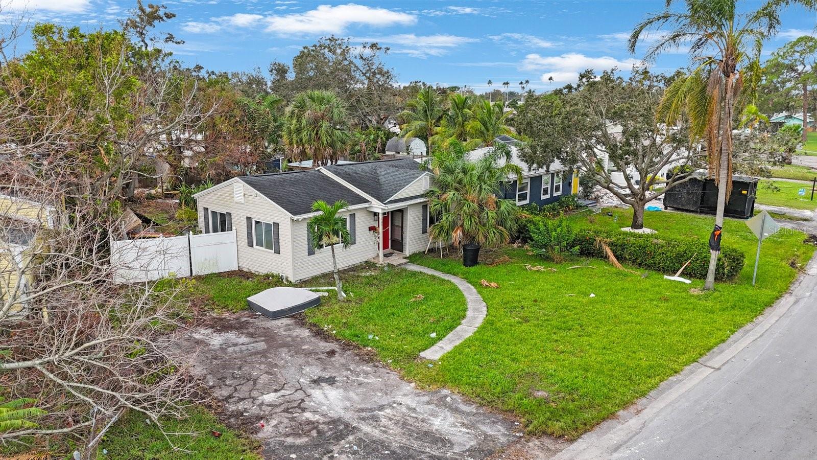 108 85TH AVE N, ST PETERSBURG, FL, 33702