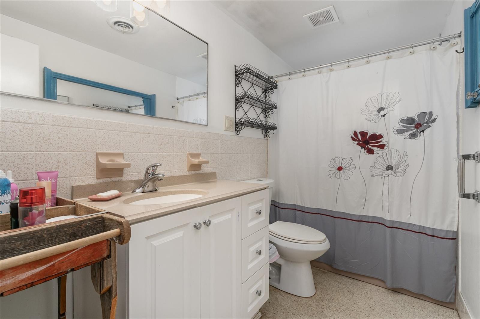 168 DARTMOUTH DR NW, PORT CHARLOTTE, FL, 33952
