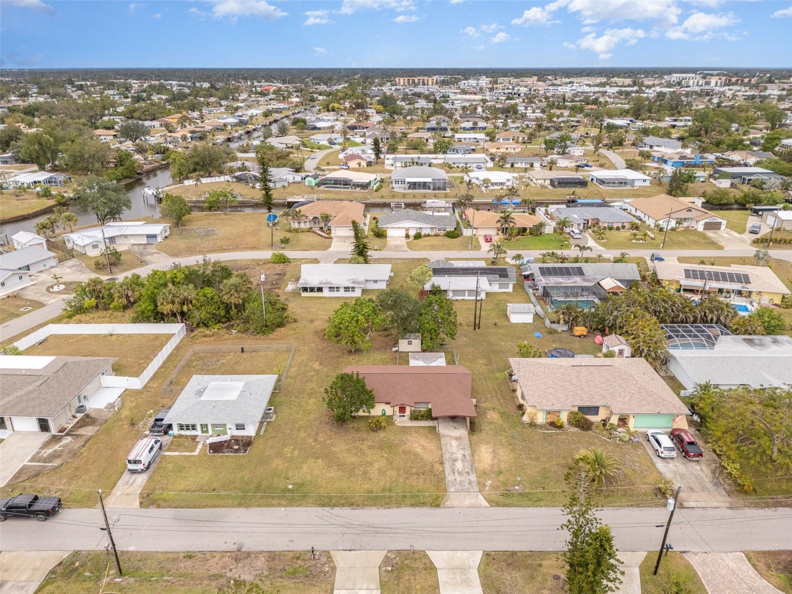 168 DARTMOUTH DR NW, PORT CHARLOTTE, FL, 33952