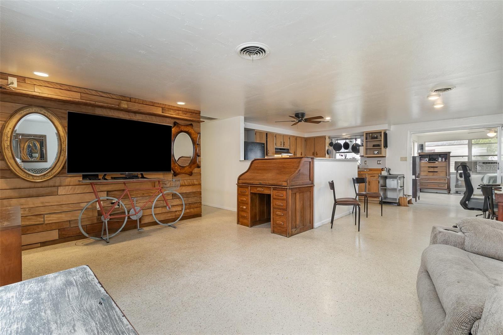168 DARTMOUTH DR NW, PORT CHARLOTTE, FL, 33952