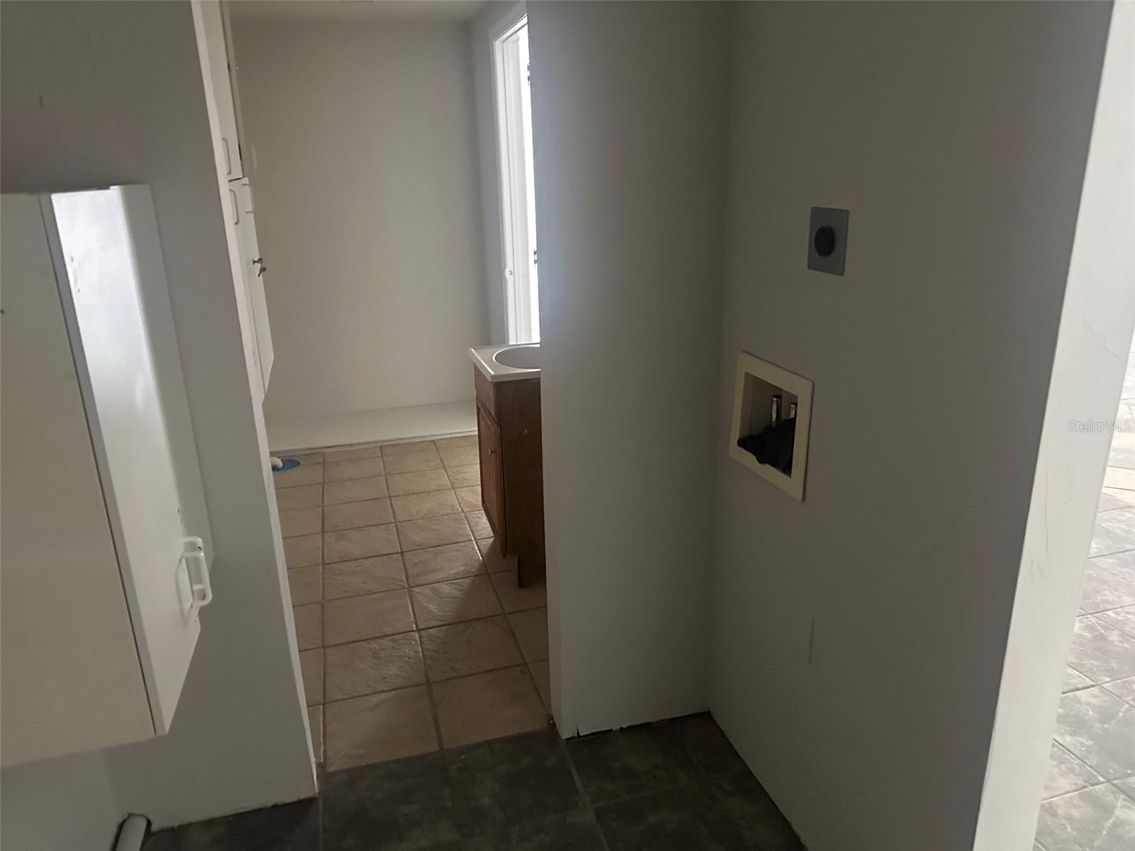 5240 NW 34TH BLVD #Suite B, GAINESVILLE, FL, 32605
